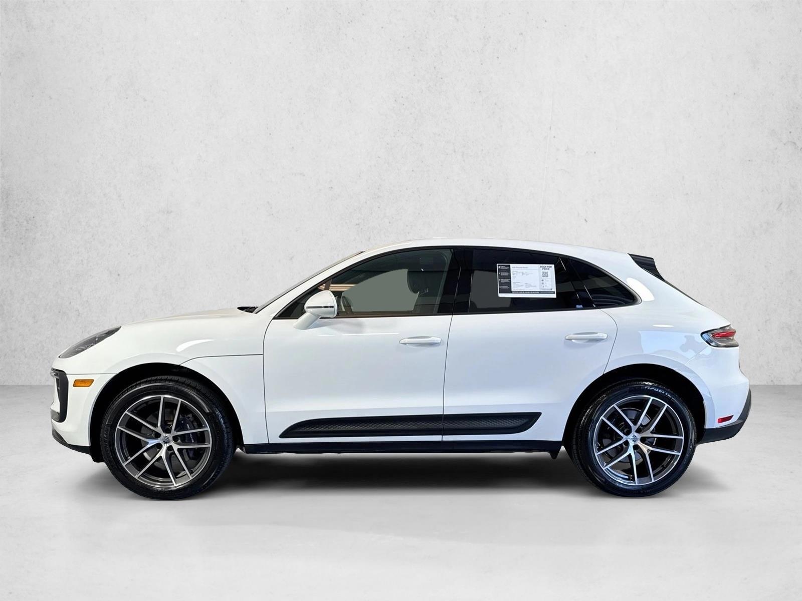 Thumbnail: 2026 Porsche Macan - 2