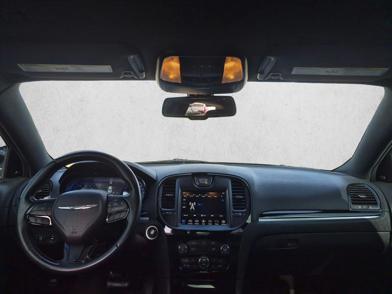 2019 Chrysler 300