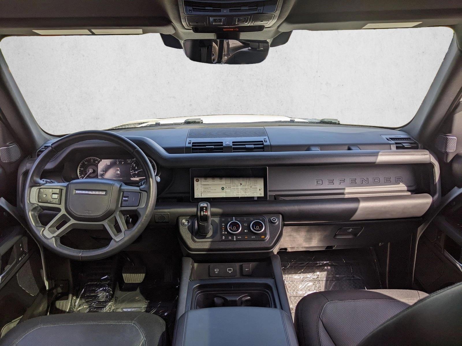 Thumbnail: 2023 Land Rover Defender - 4