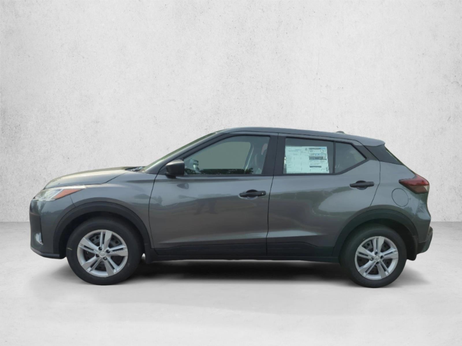 Thumbnail: 2025 Nissan Kicks - 2