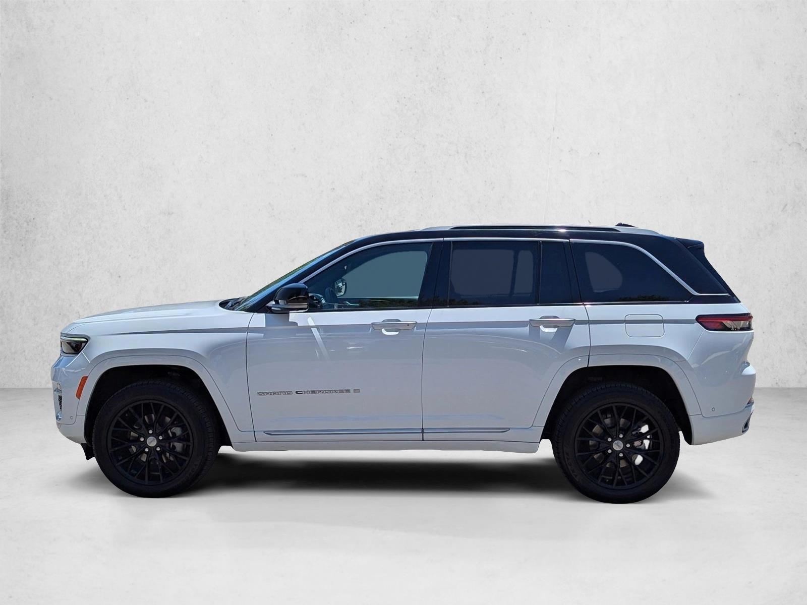 Thumbnail: 2023 Jeep Grand Cherokee - 2
