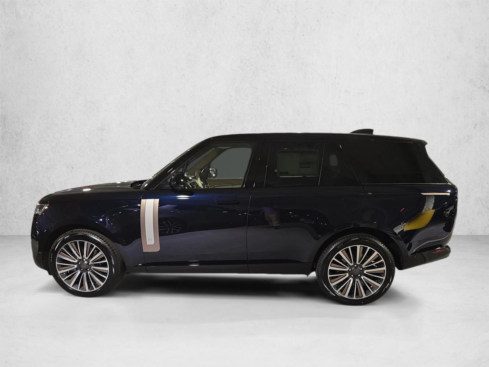 Thumbnail: 2026 Land Rover Range Rover - 2