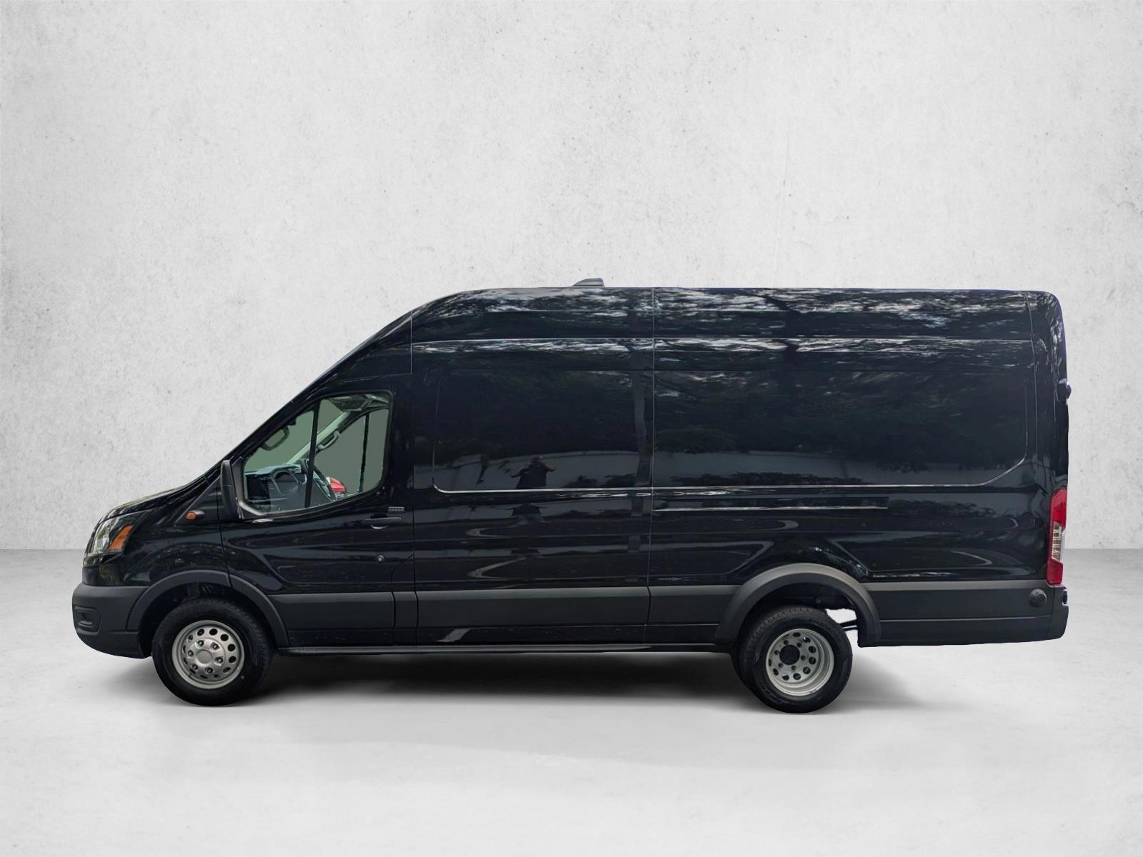Thumbnail: 2027 Ford Transit Series - 2