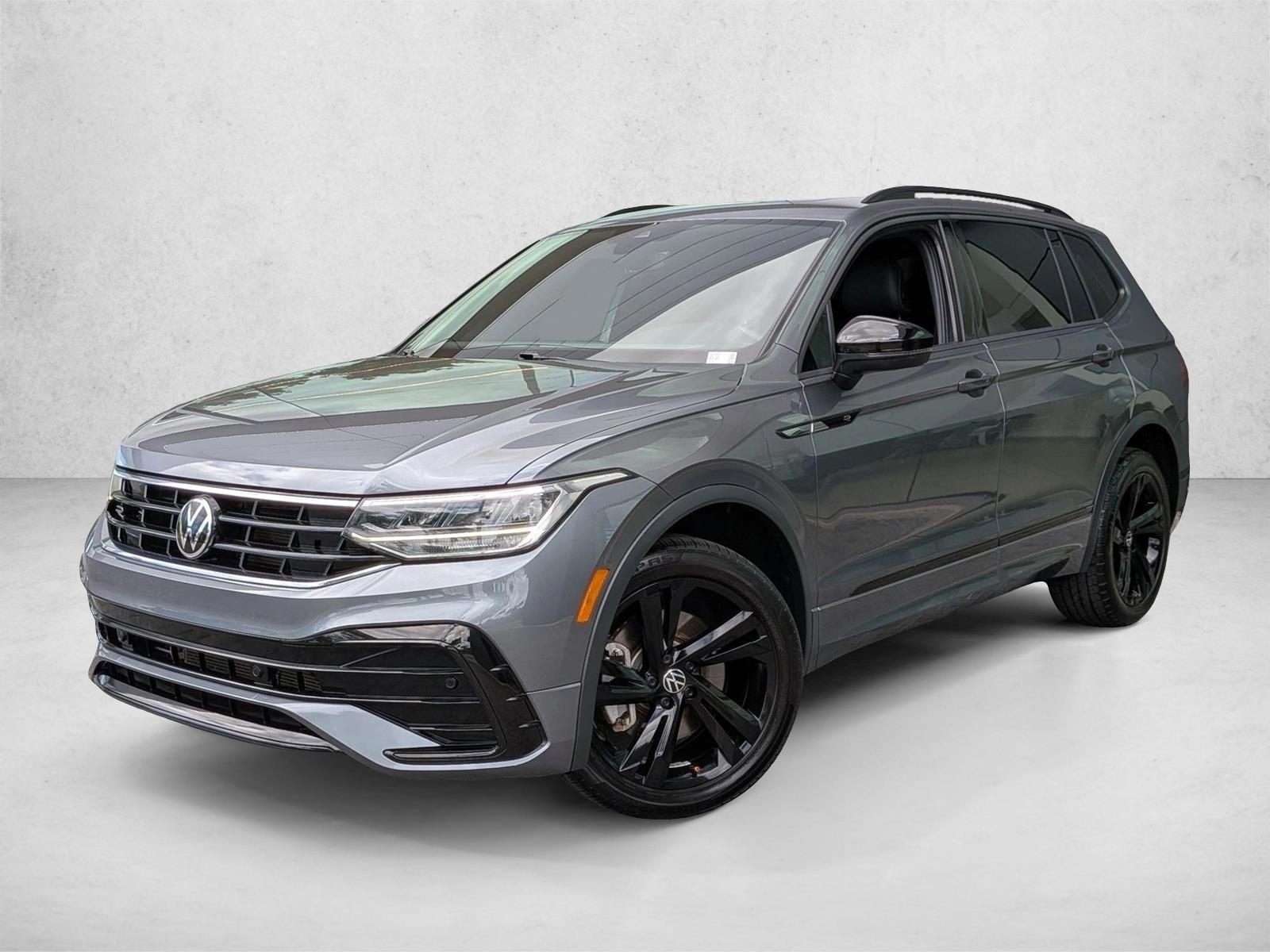 Thumbnail: 2023 Volkswagen Tiguan - 1