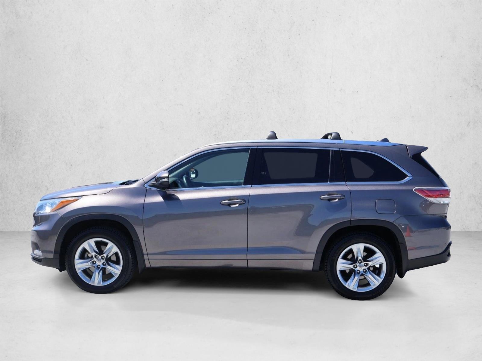 Thumbnail: 2014 Toyota Highlander - 2