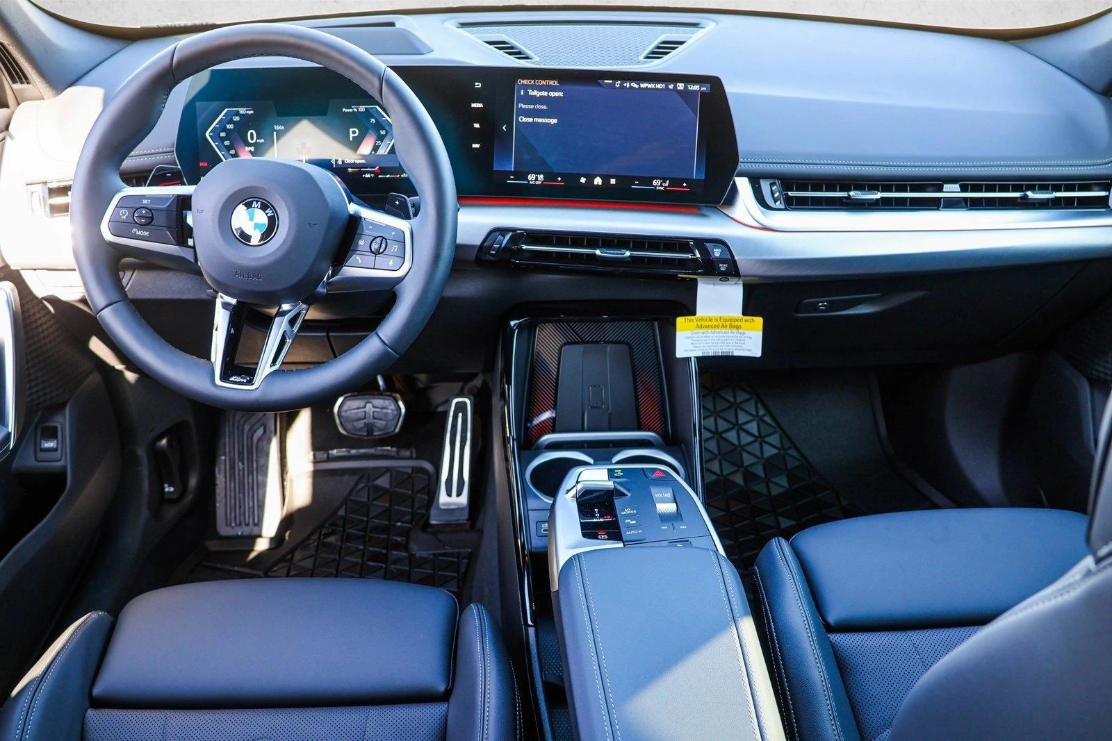Thumbnail: 2026 BMW X1 - 4