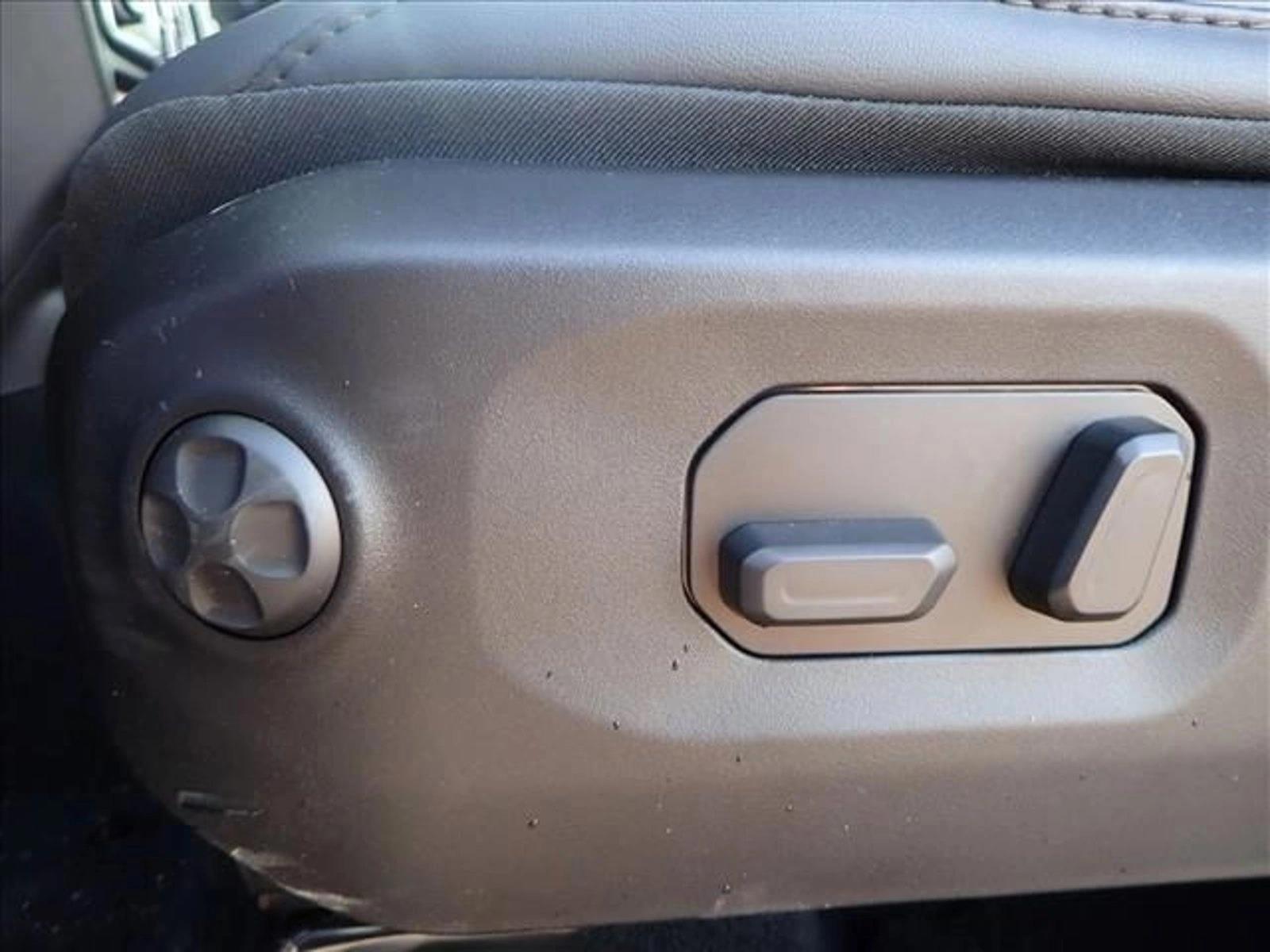 Thumbnail: 2026 Jeep Wrangler - 3