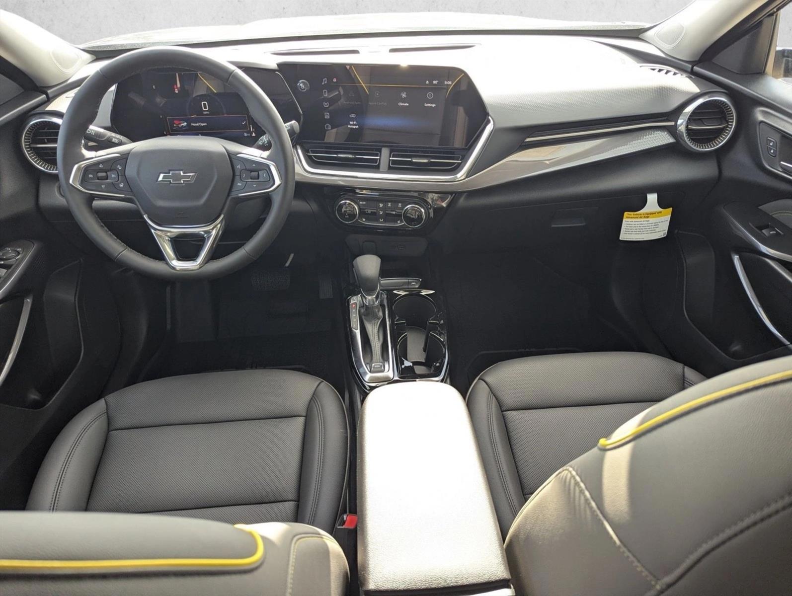 Thumbnail: 2026 Chevrolet Trax - 3