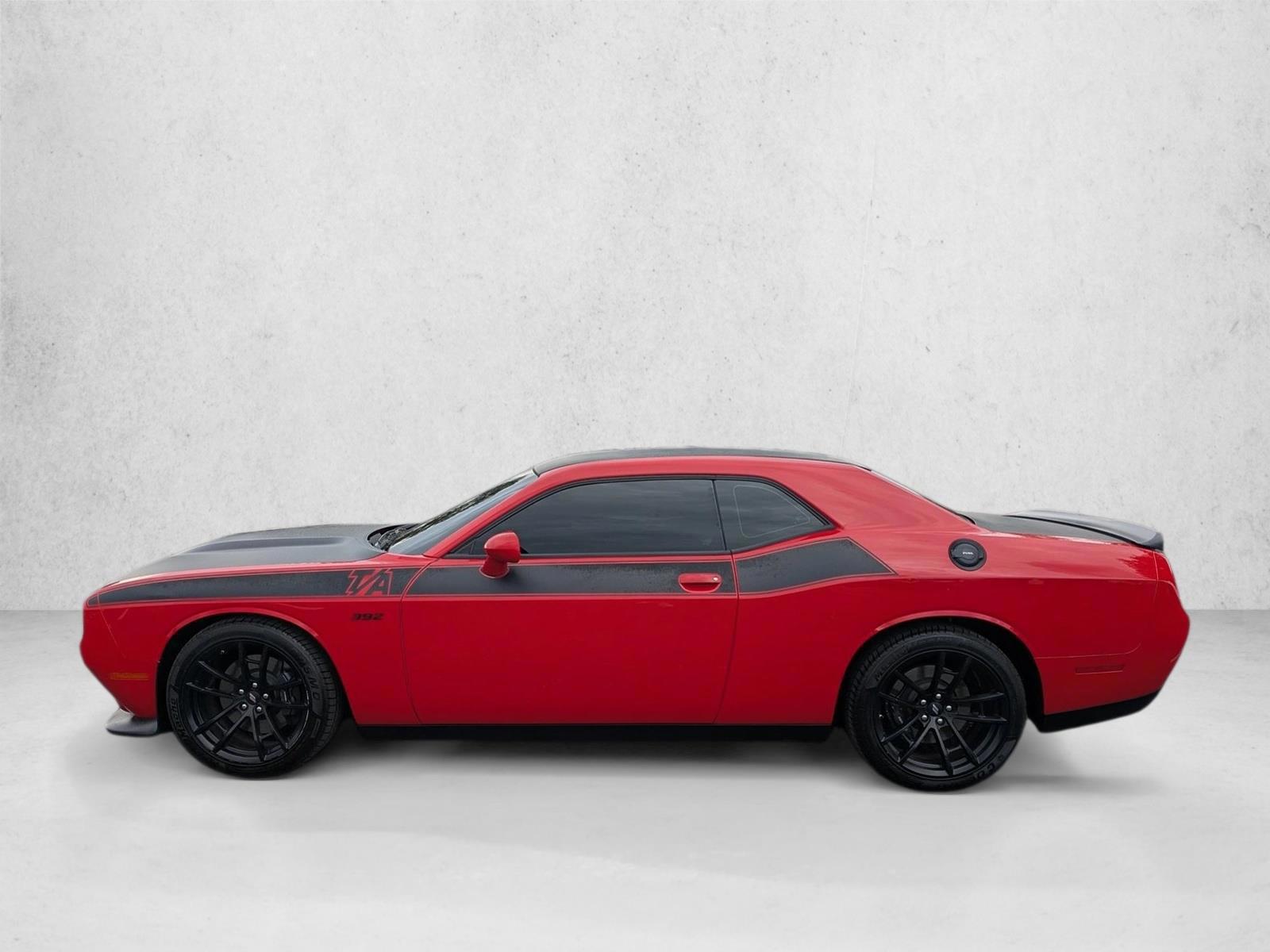 Thumbnail: 2022 Dodge Challenger - 2