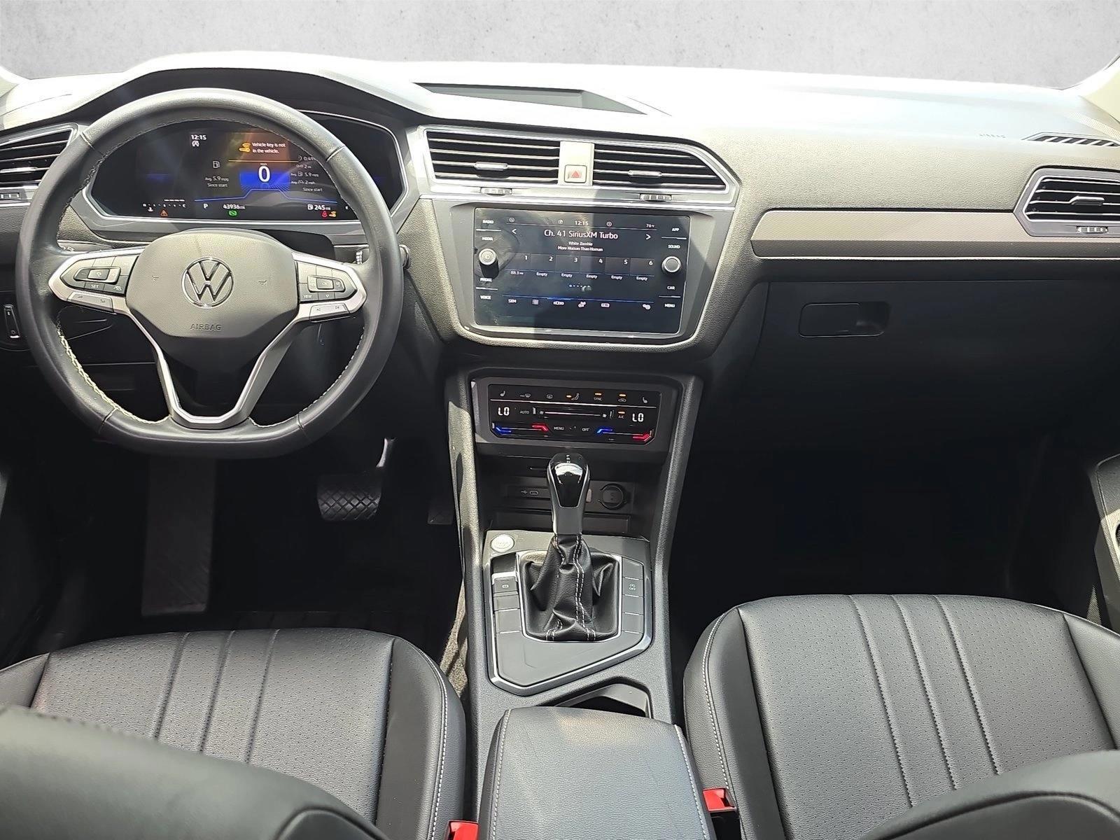 Thumbnail: 2024 Volkswagen Tiguan - 2