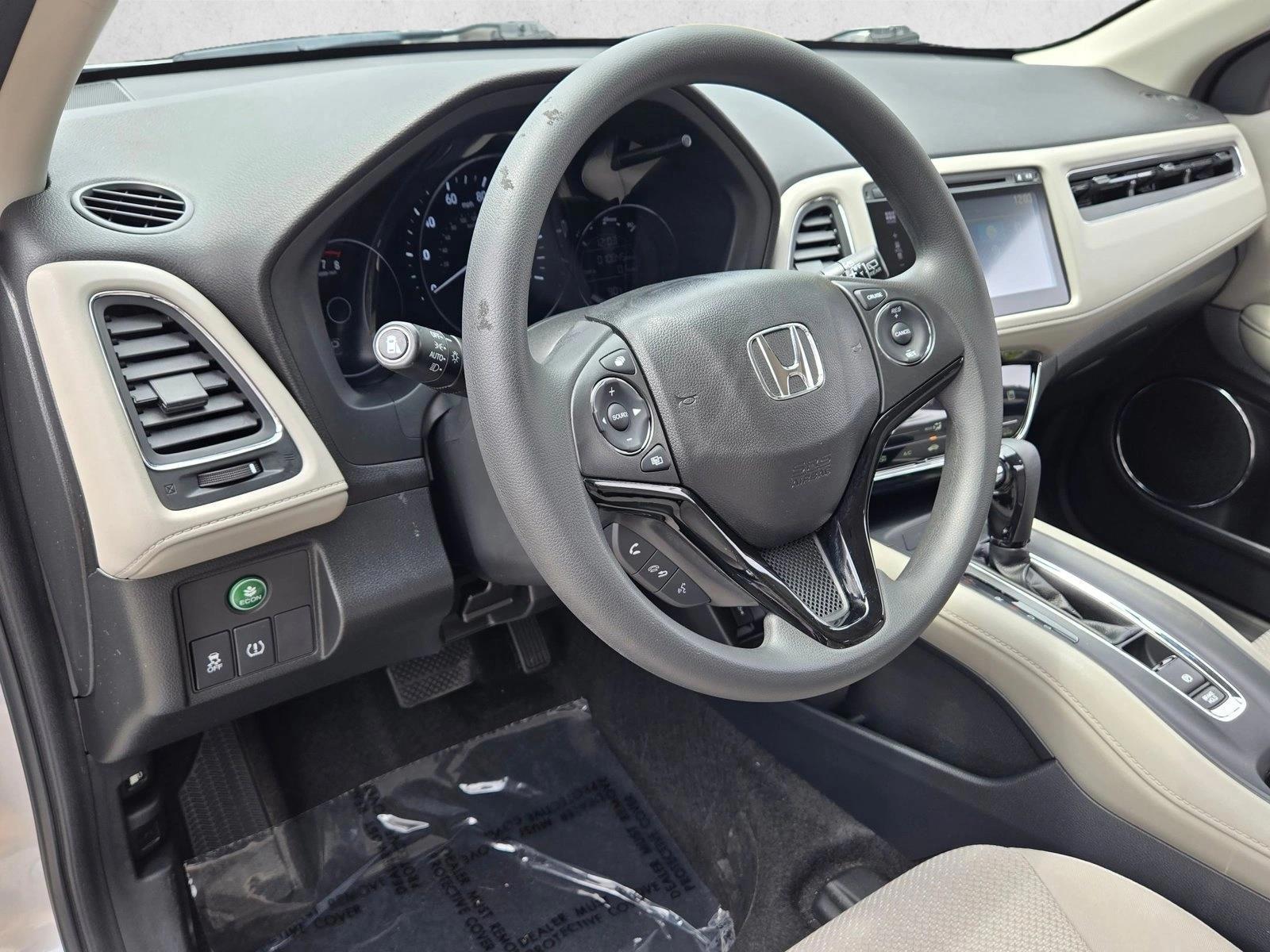 Thumbnail: 2018 Honda HR-V - 3