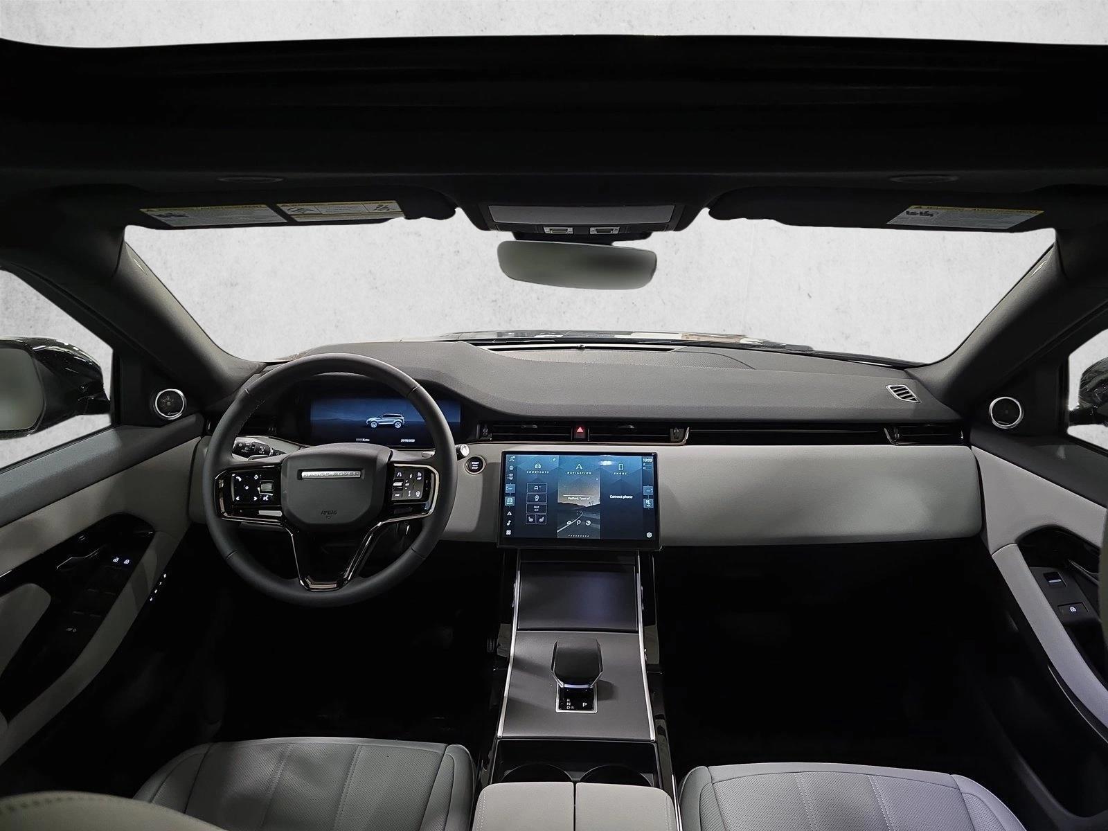 Thumbnail: 2026 Land Rover Range Rover Evoque - 3