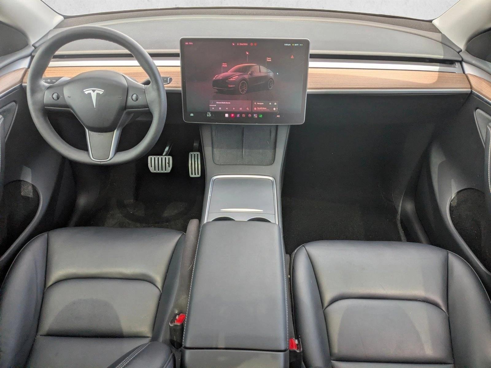 Thumbnail: 2024 Tesla Model Y - 3