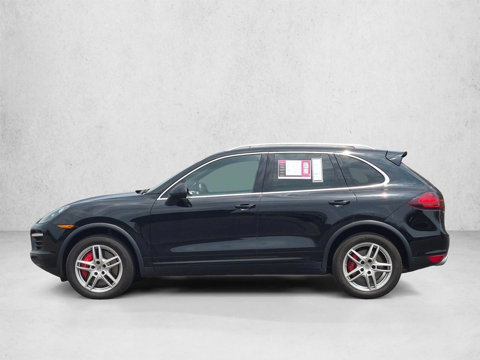 Thumbnail: 2014 Porsche Cayenne - 2
