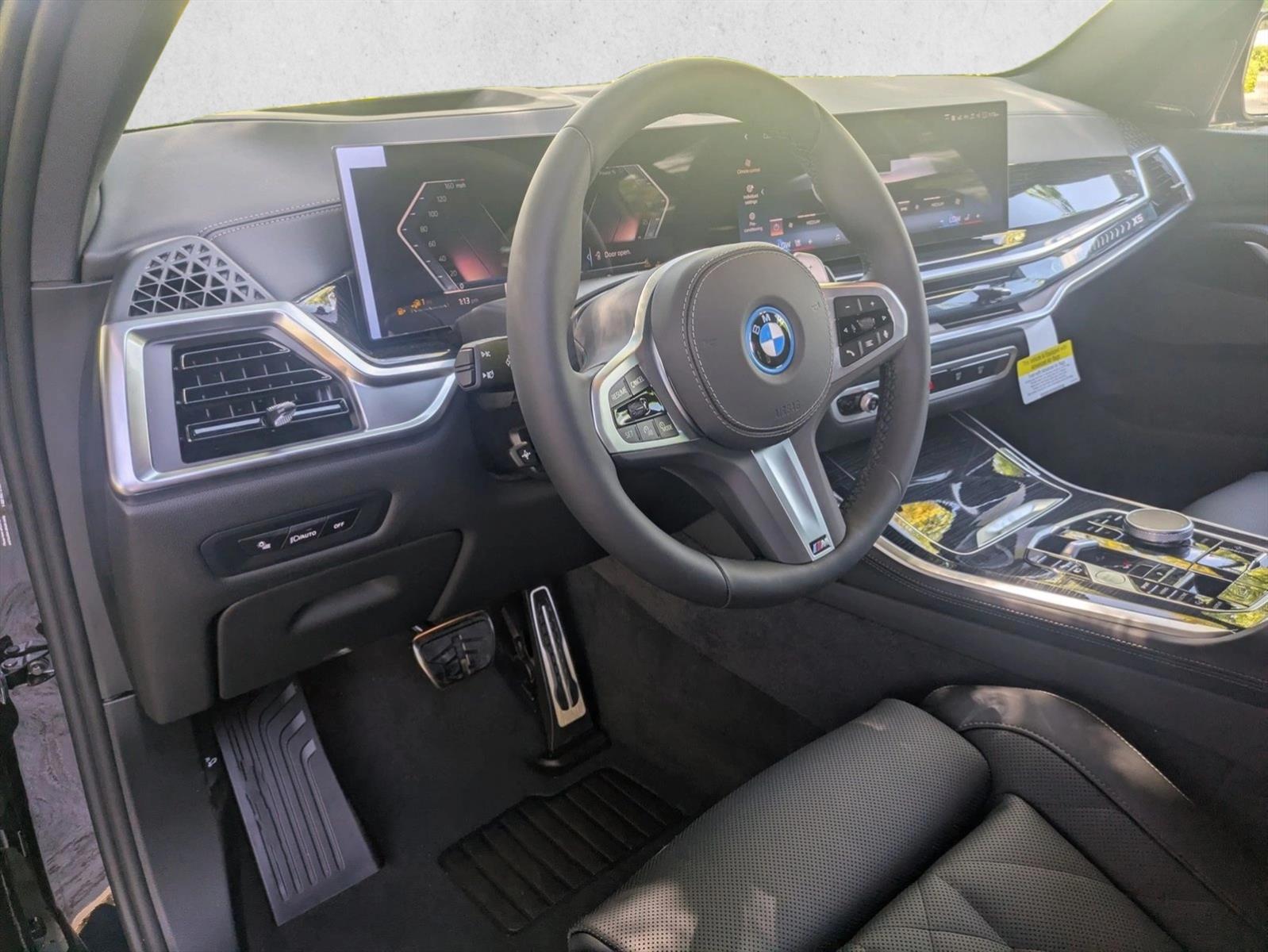 Thumbnail: 2026 BMW X5 - 3