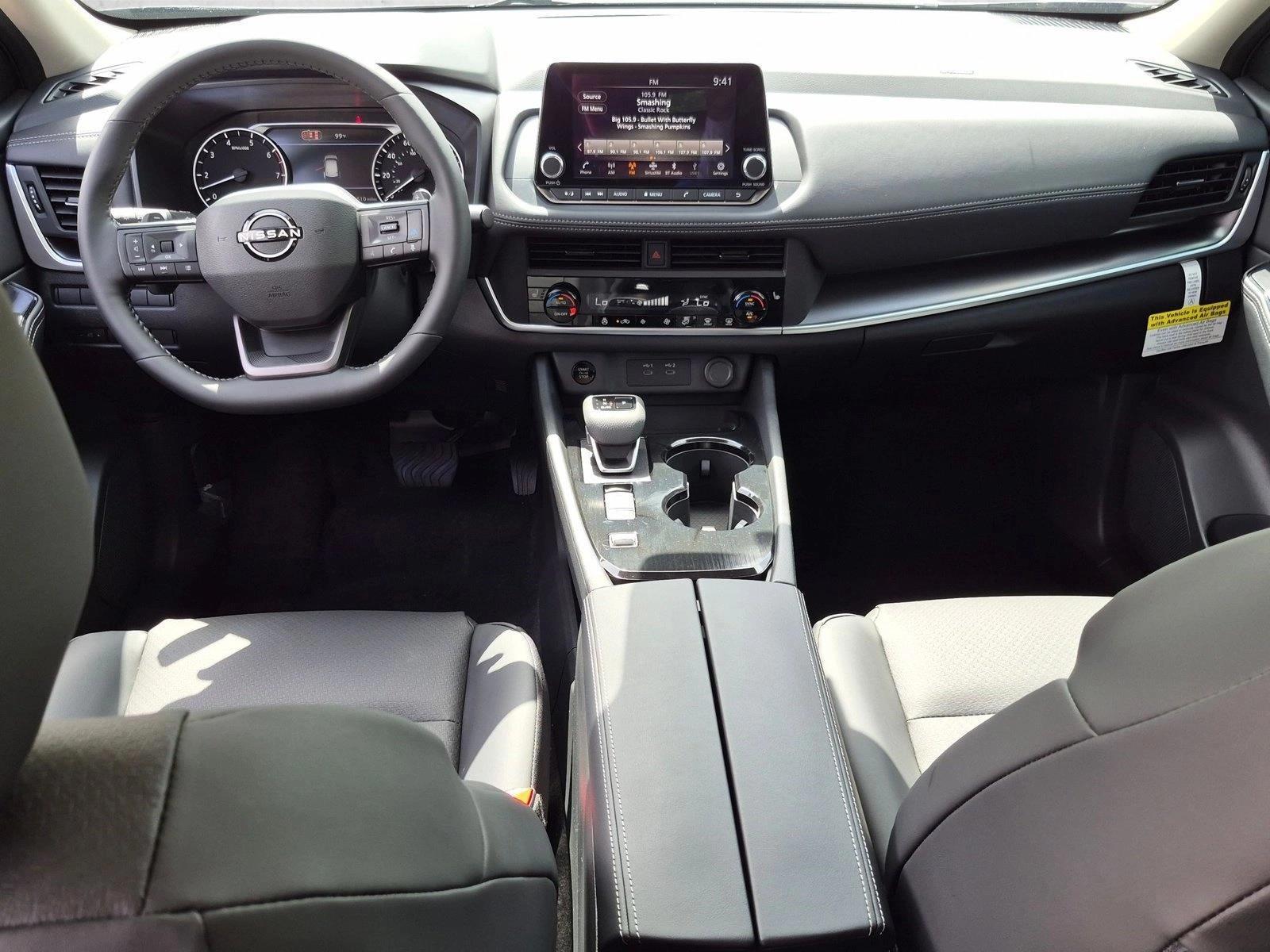 Thumbnail: 2026 Nissan Rogue - 4