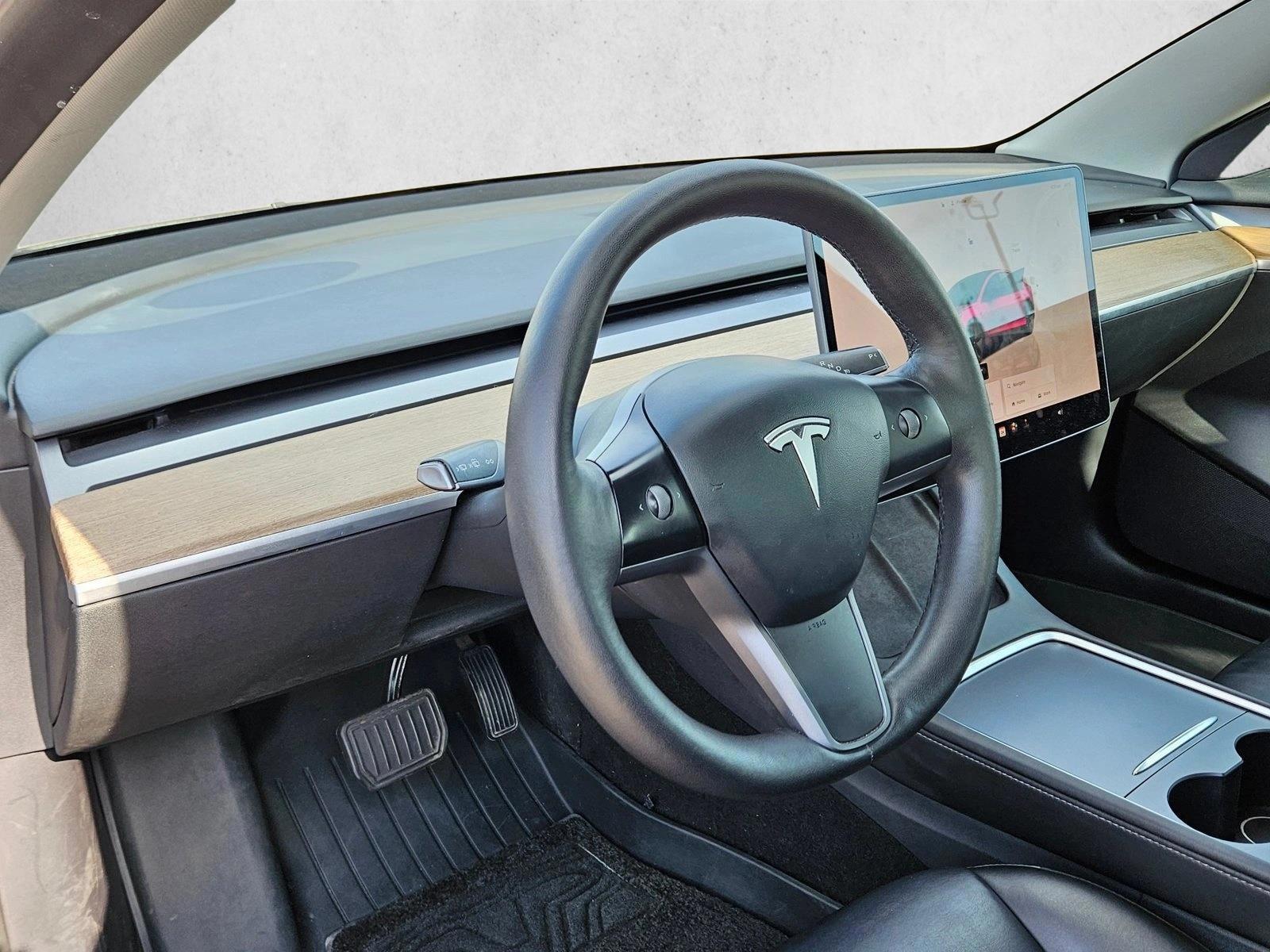 Thumbnail: 2022 Tesla Model 3 - 3