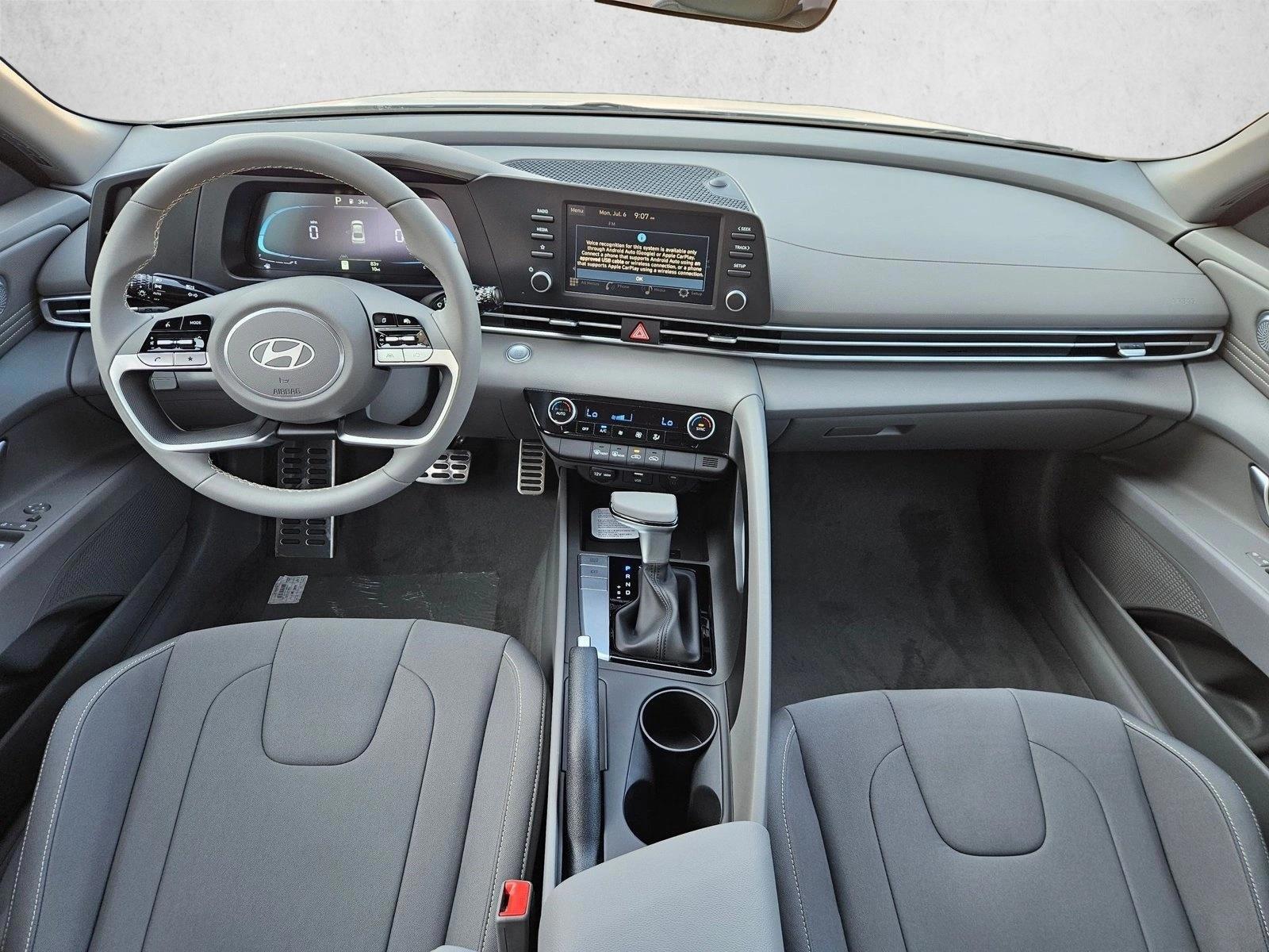 Thumbnail: 2026 Hyundai Elantra - 3