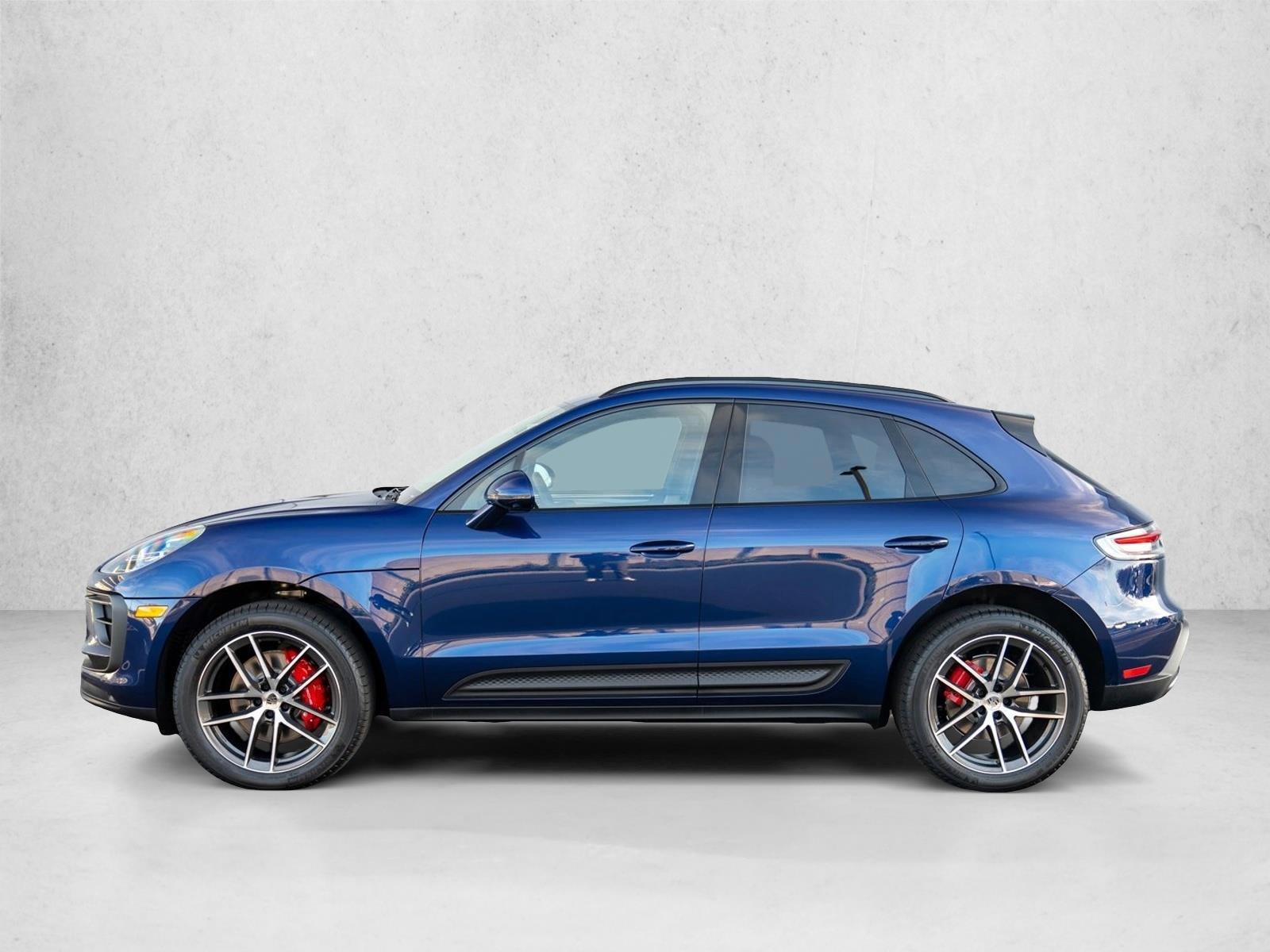 Thumbnail: 2026 Porsche Macan - 2