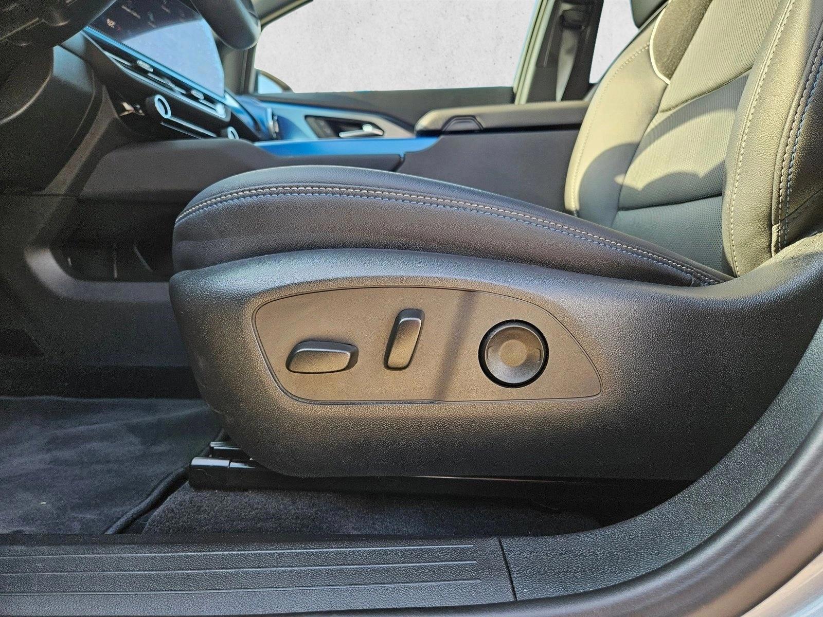 Thumbnail: 2025 Chevrolet Equinox - 4