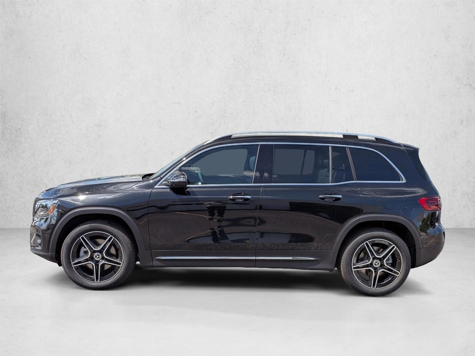 Thumbnail: 2026 Mercedes-Benz GLB - 2