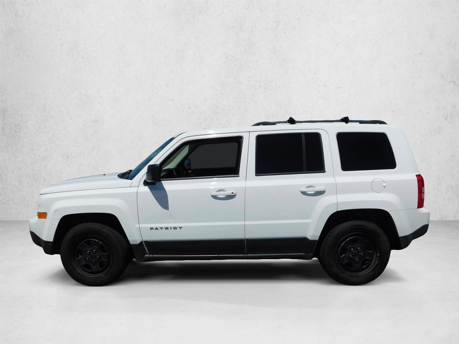 Thumbnail: 2016 Jeep Patriot - 2