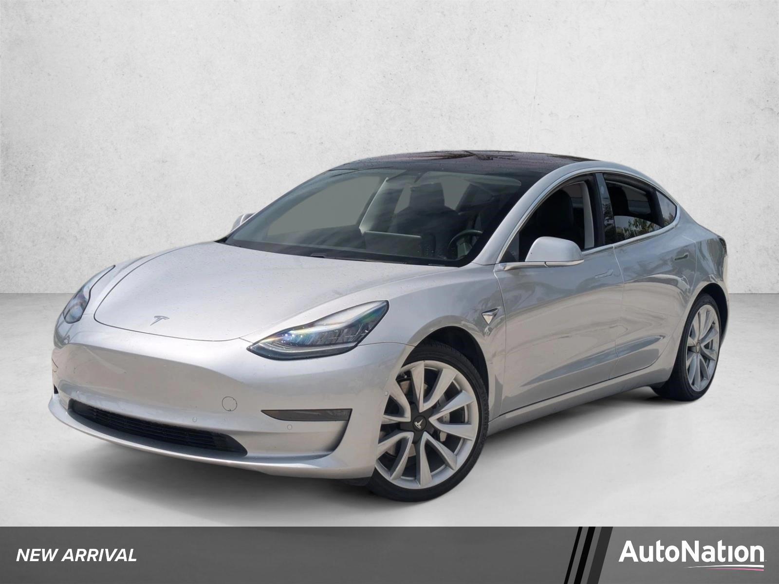 Thumbnail: 2018 Tesla Model 3 - 1
