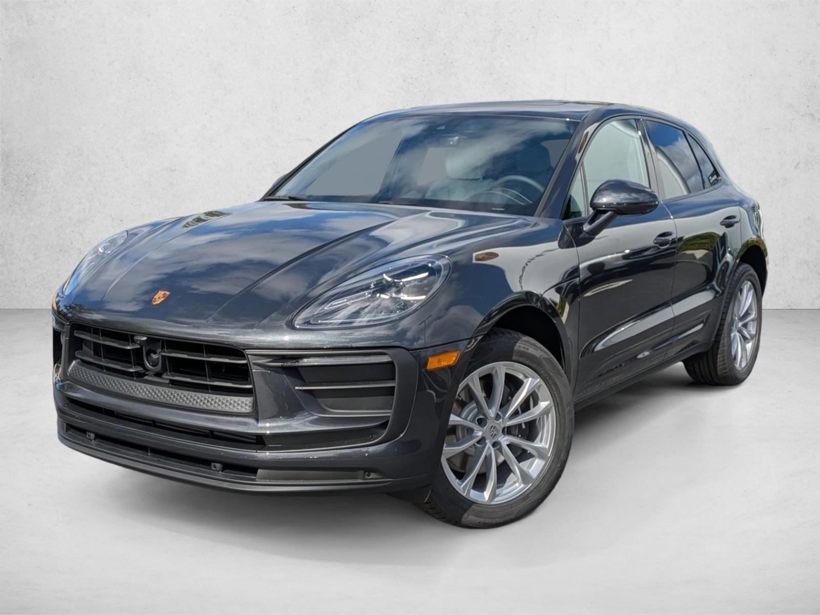 2025 Porsche Macan T