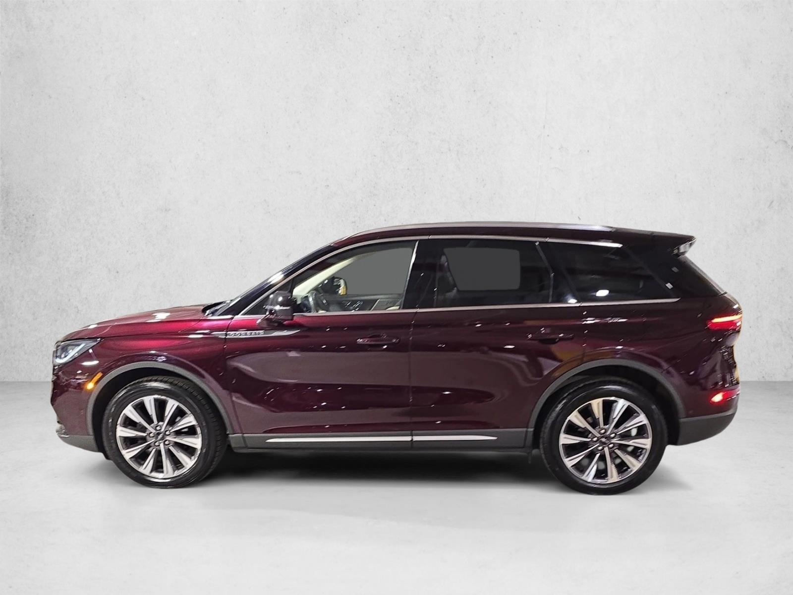 Thumbnail: 2020 Lincoln Corsair - 2