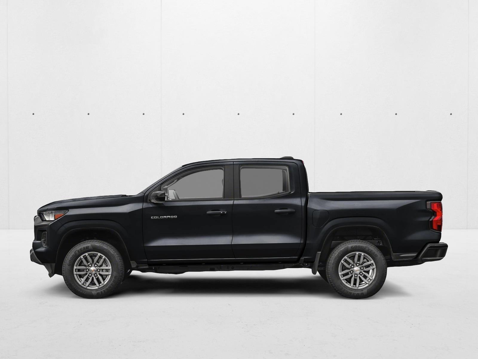 Thumbnail: 2026 Chevrolet Colorado - 2