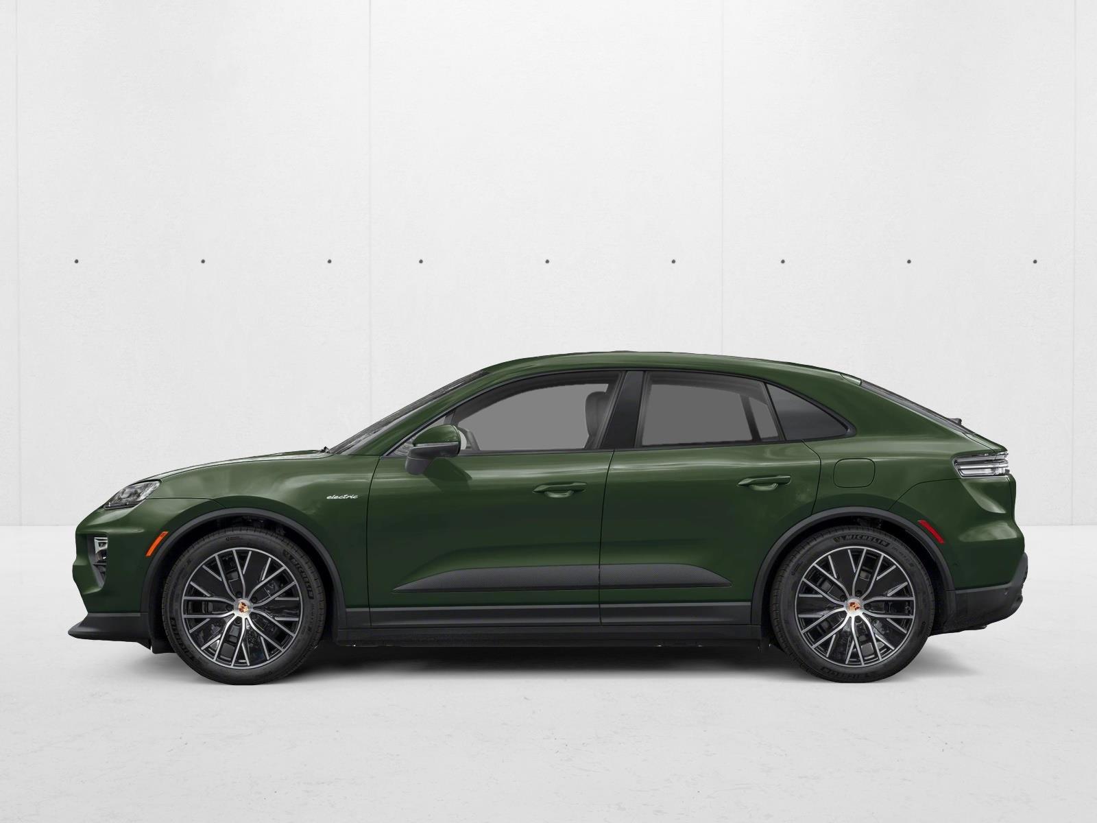 Thumbnail: 2026 Porsche Macan - 2