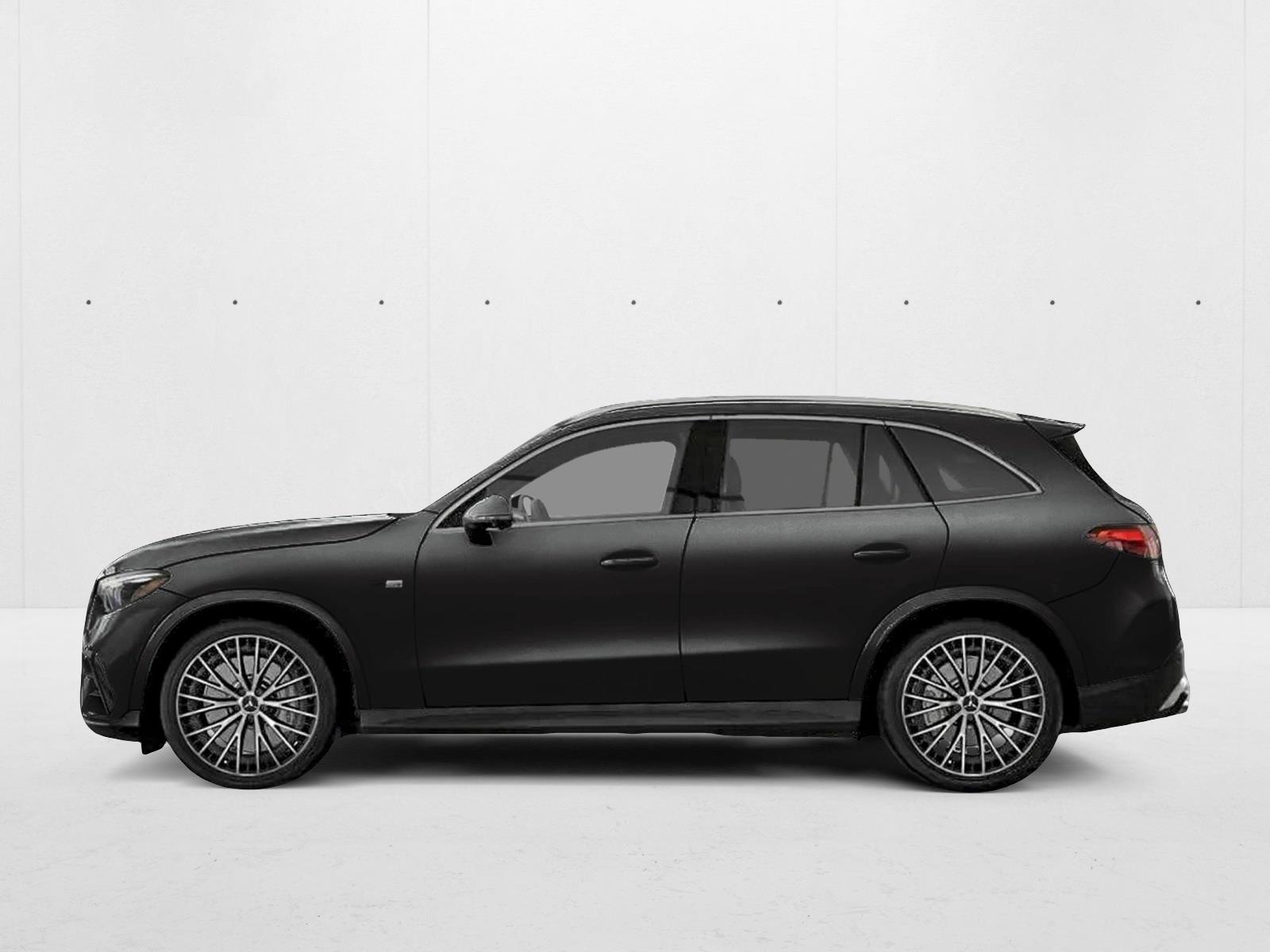 Thumbnail: 2027 Mercedes-Benz GLC - 2