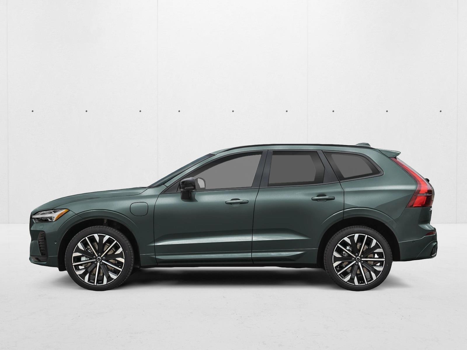 Thumbnail: 2027 Volvo XC60 - 2