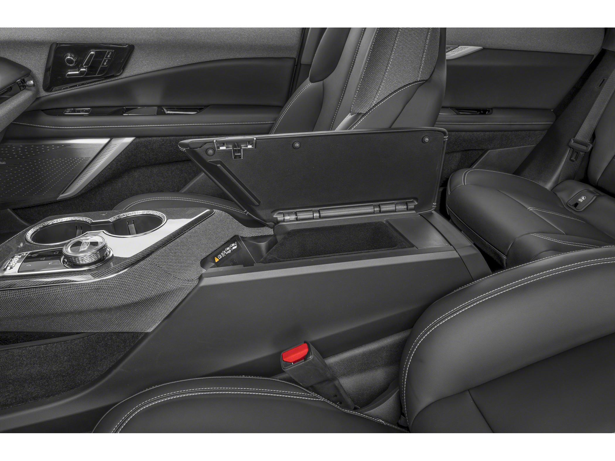 2027 Cadillac OPTIQ Luxury - Photo 10
