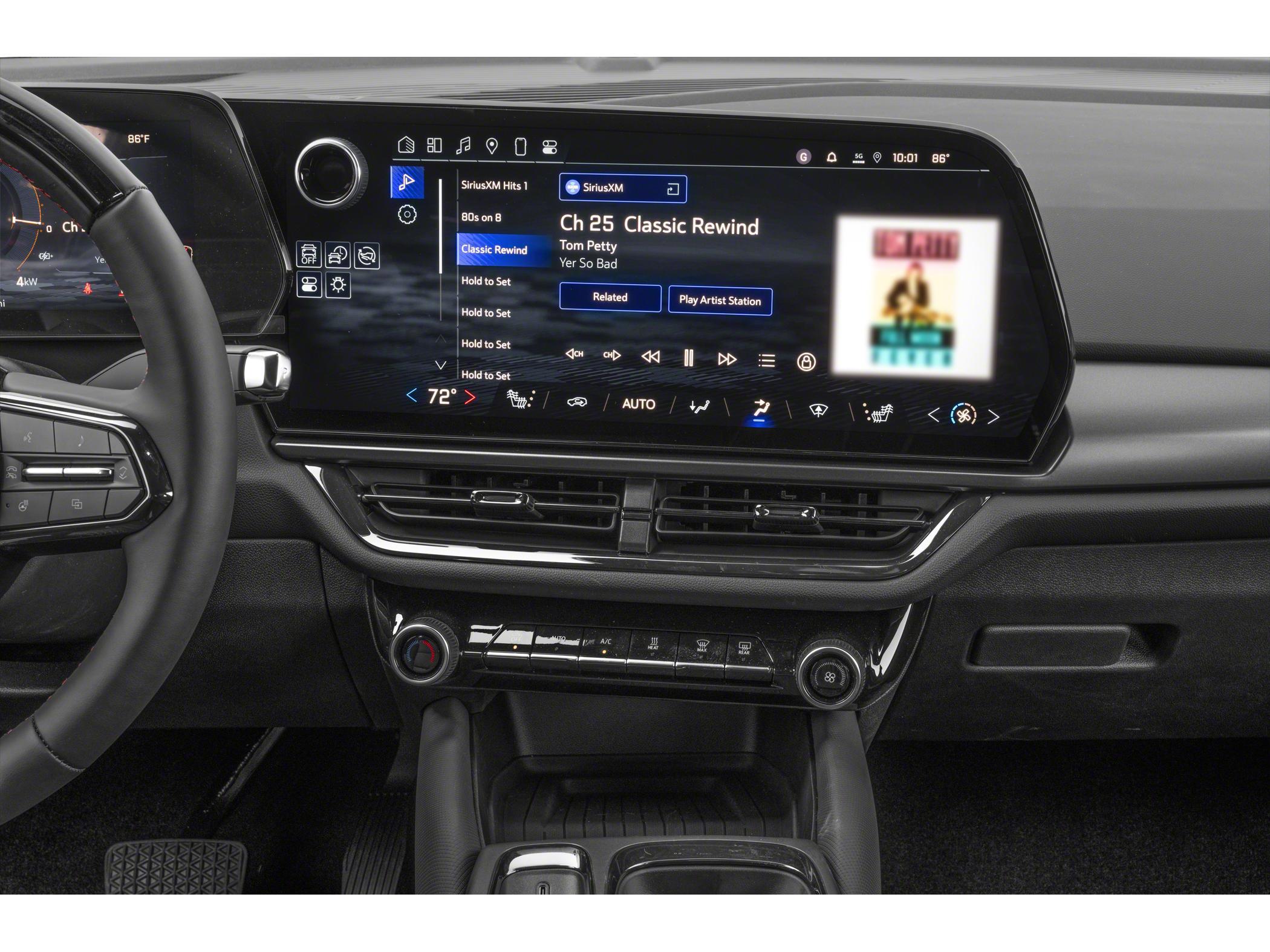 2027 Chevrolet Equinox EV RS - Photo 7