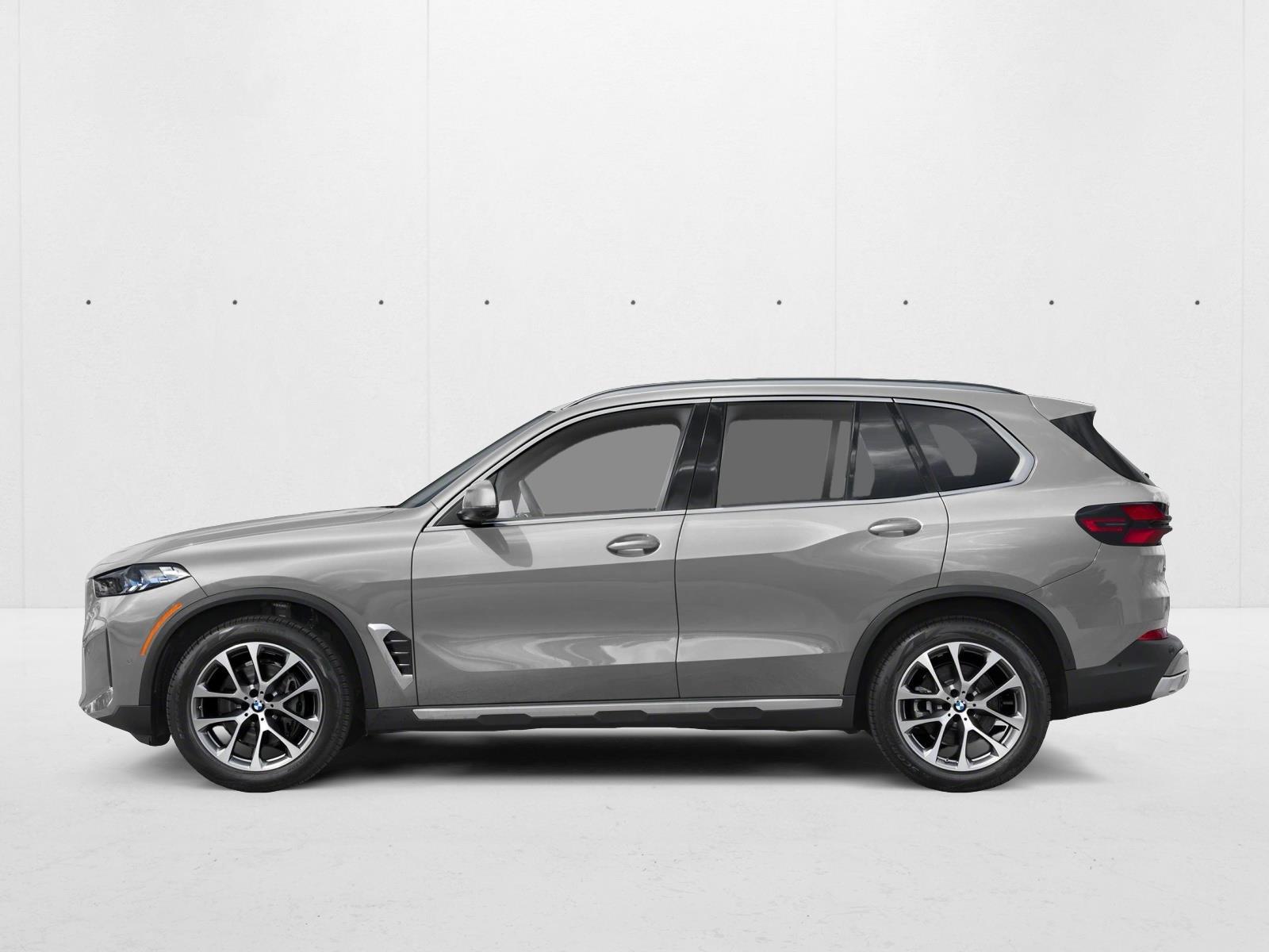 Thumbnail: 2027 BMW X5 - 2