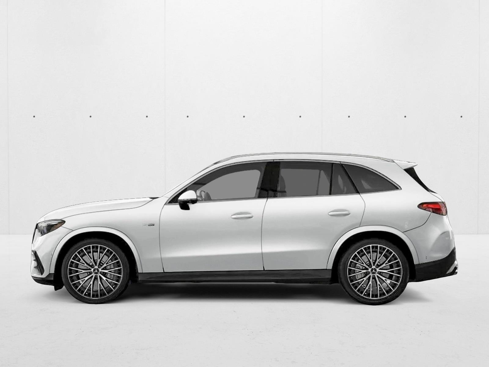 Thumbnail: 2027 Mercedes-Benz GLC - 2