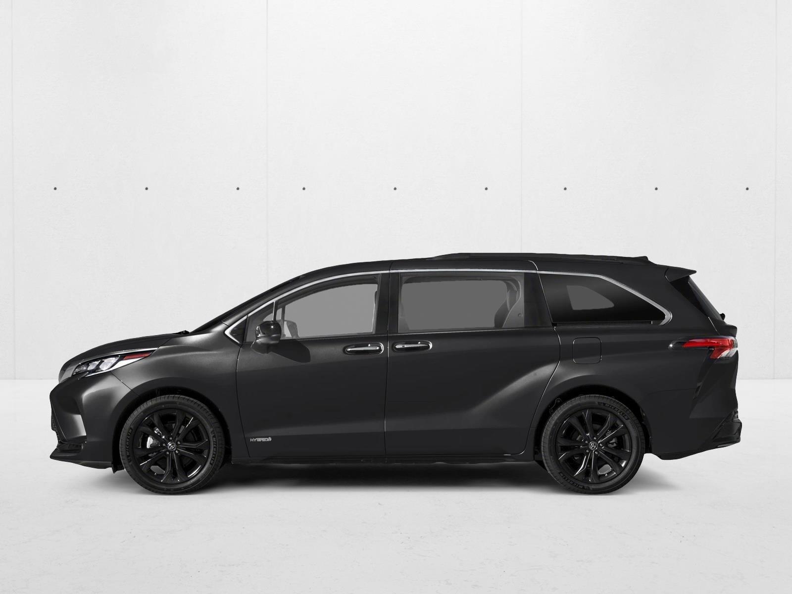Thumbnail: 2026 Toyota Sienna - 2