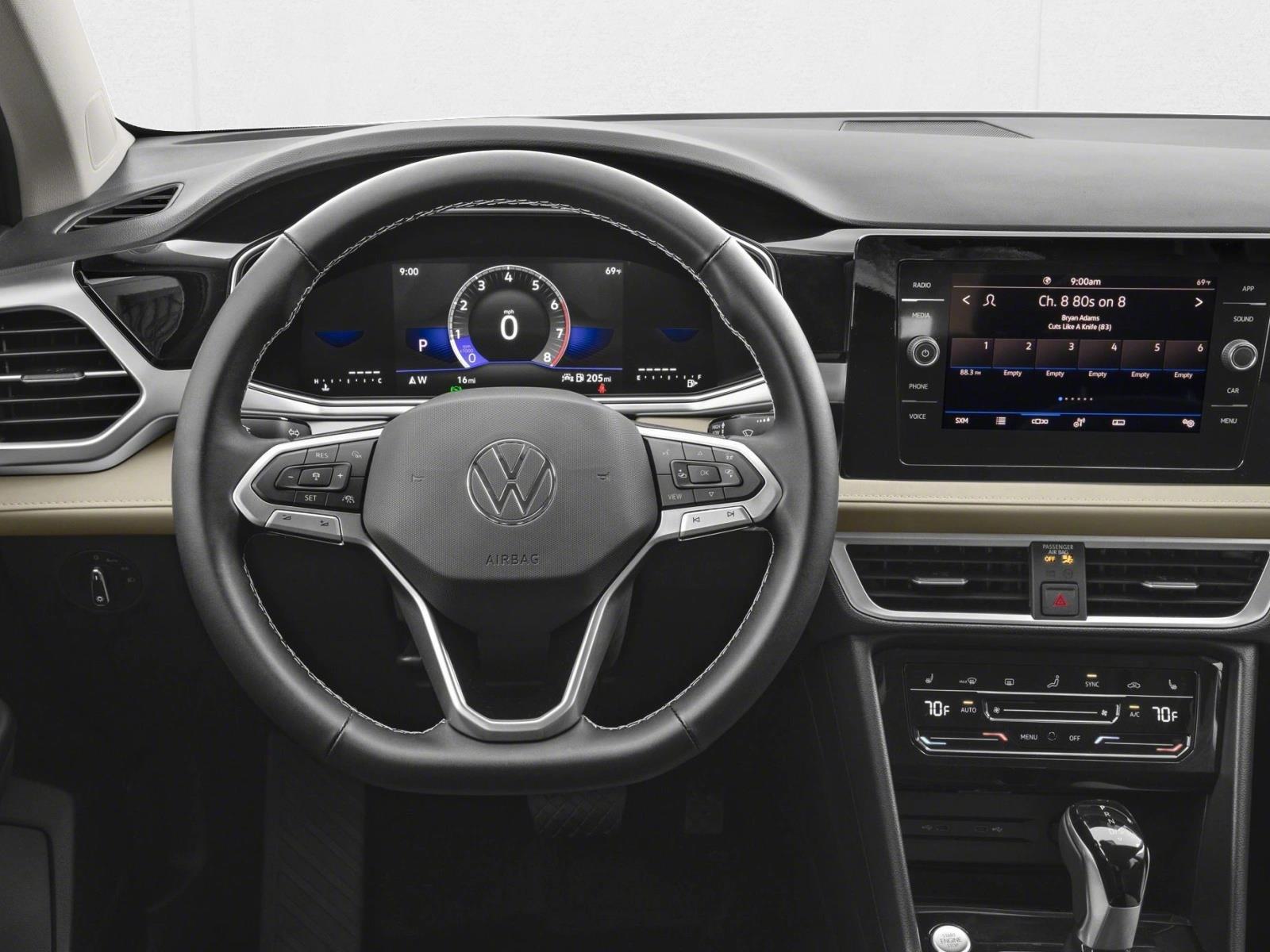Thumbnail: 2026 Volkswagen Taos - 3