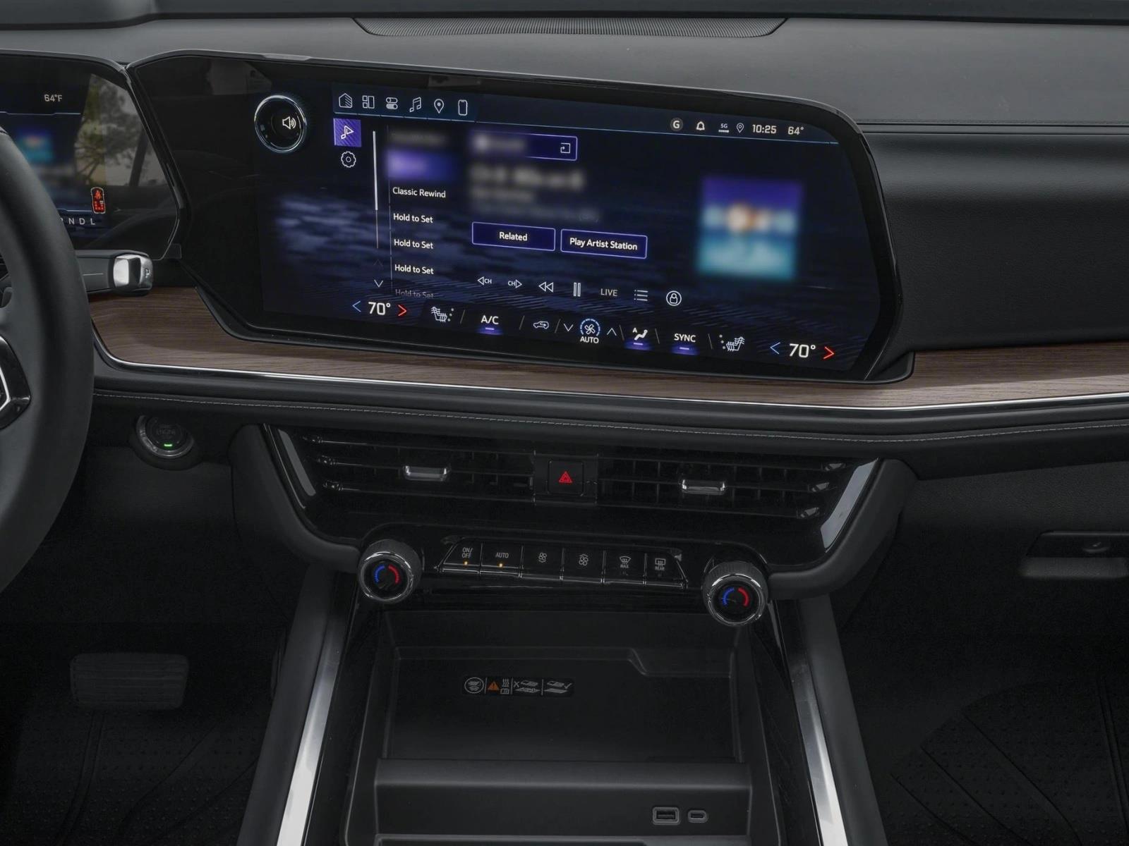 2027 Chevrolet Tahoe LT - Photo 7