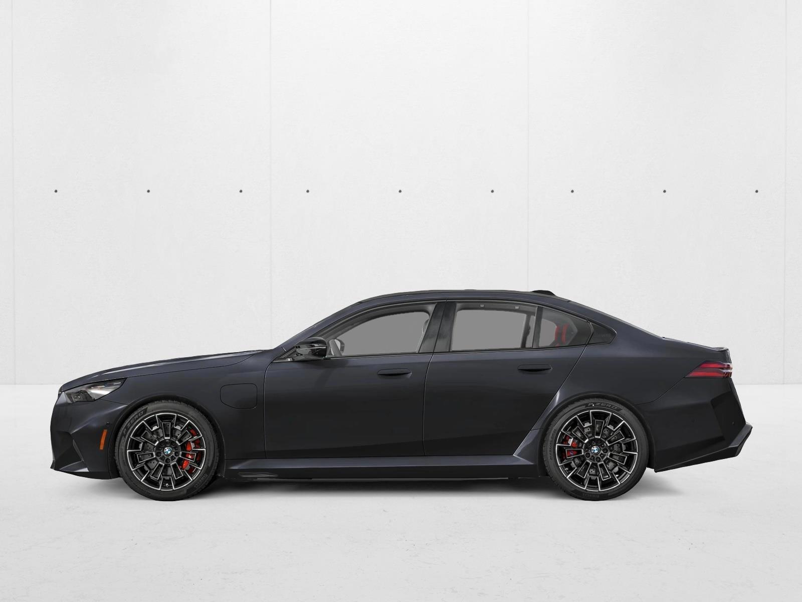 Thumbnail: 2027 BMW M5 - 2