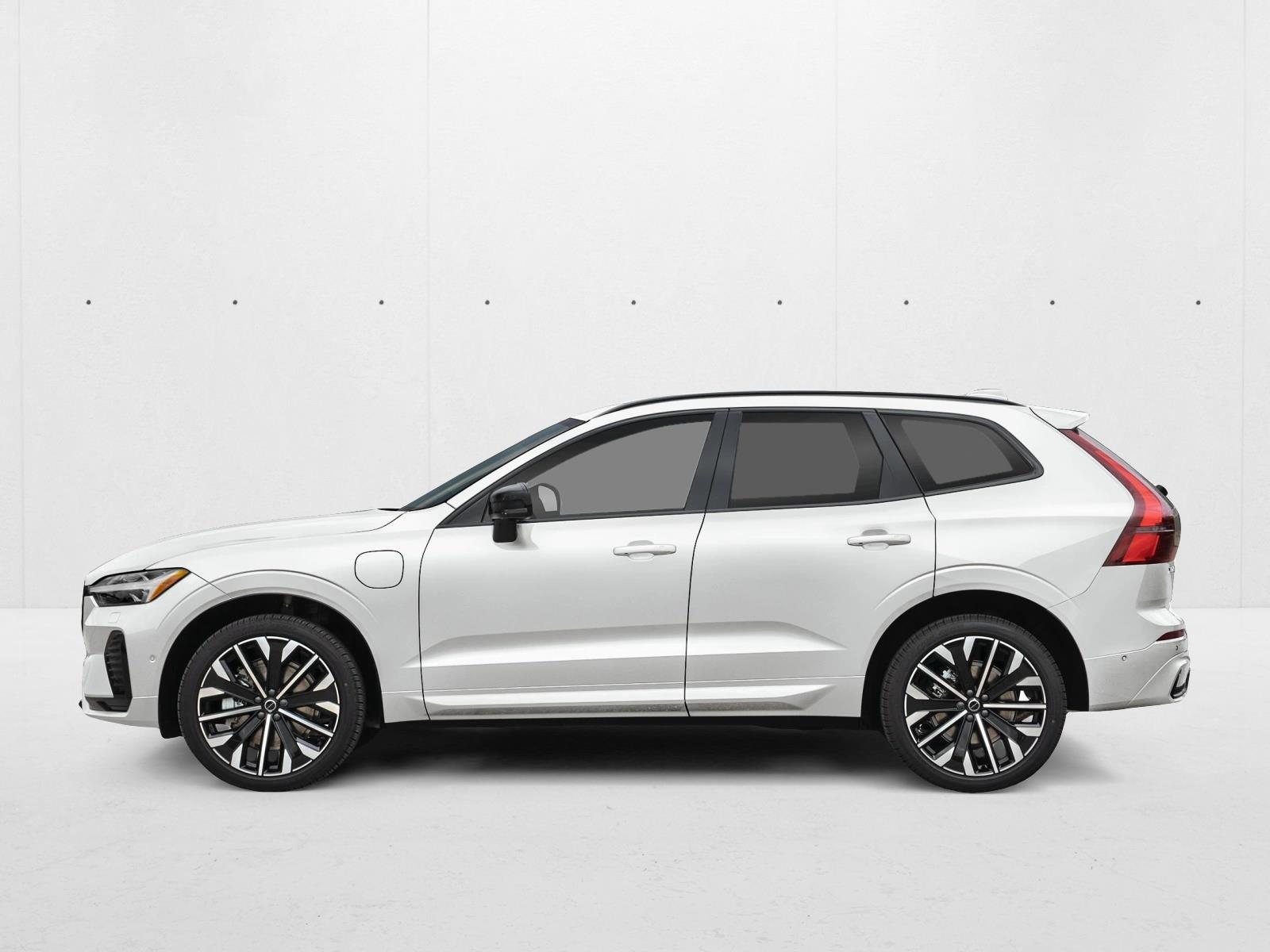 Thumbnail: 2027 Volvo XC60 - 2