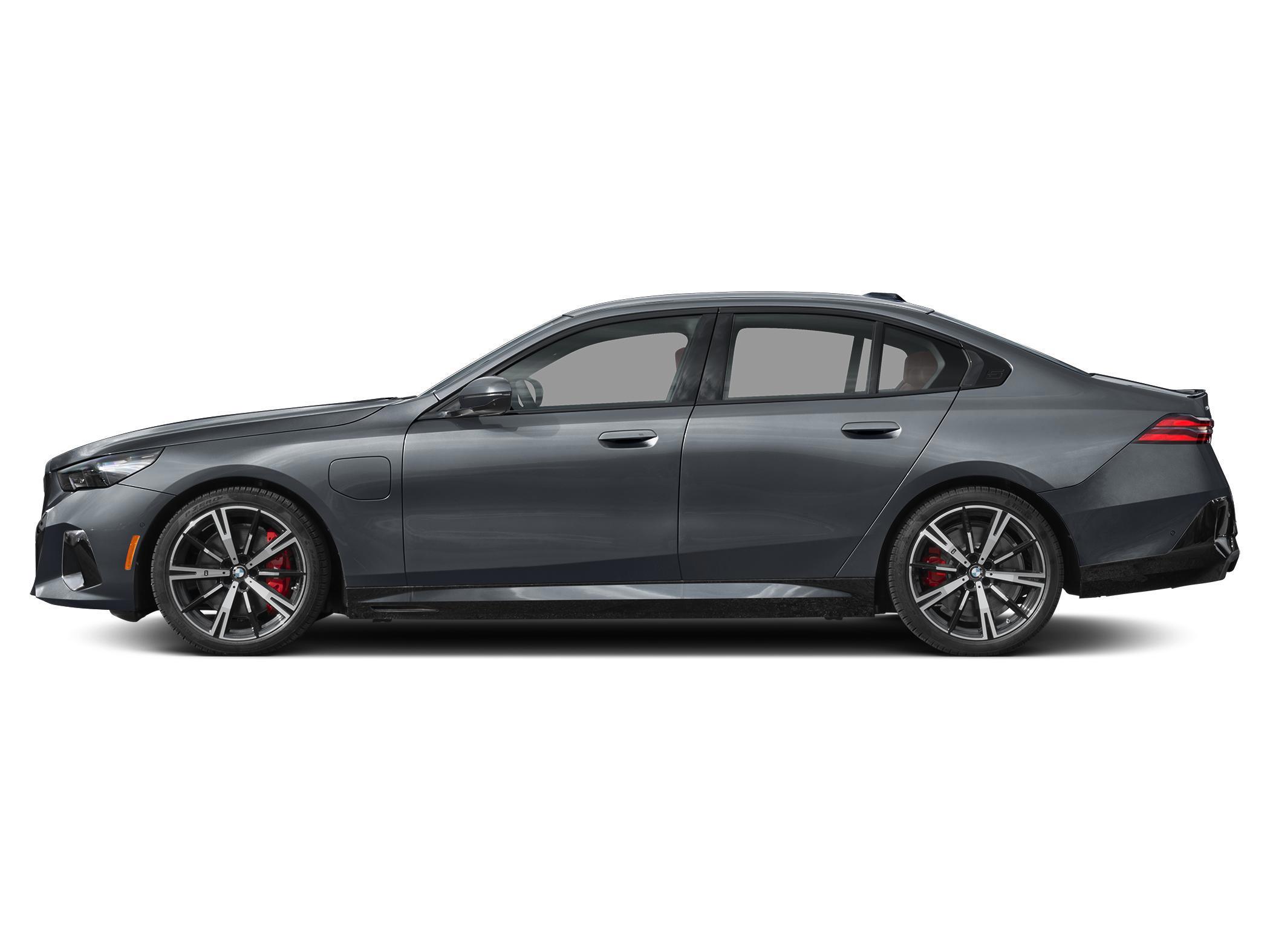 Thumbnail: 2027 BMW 5 Series - 2