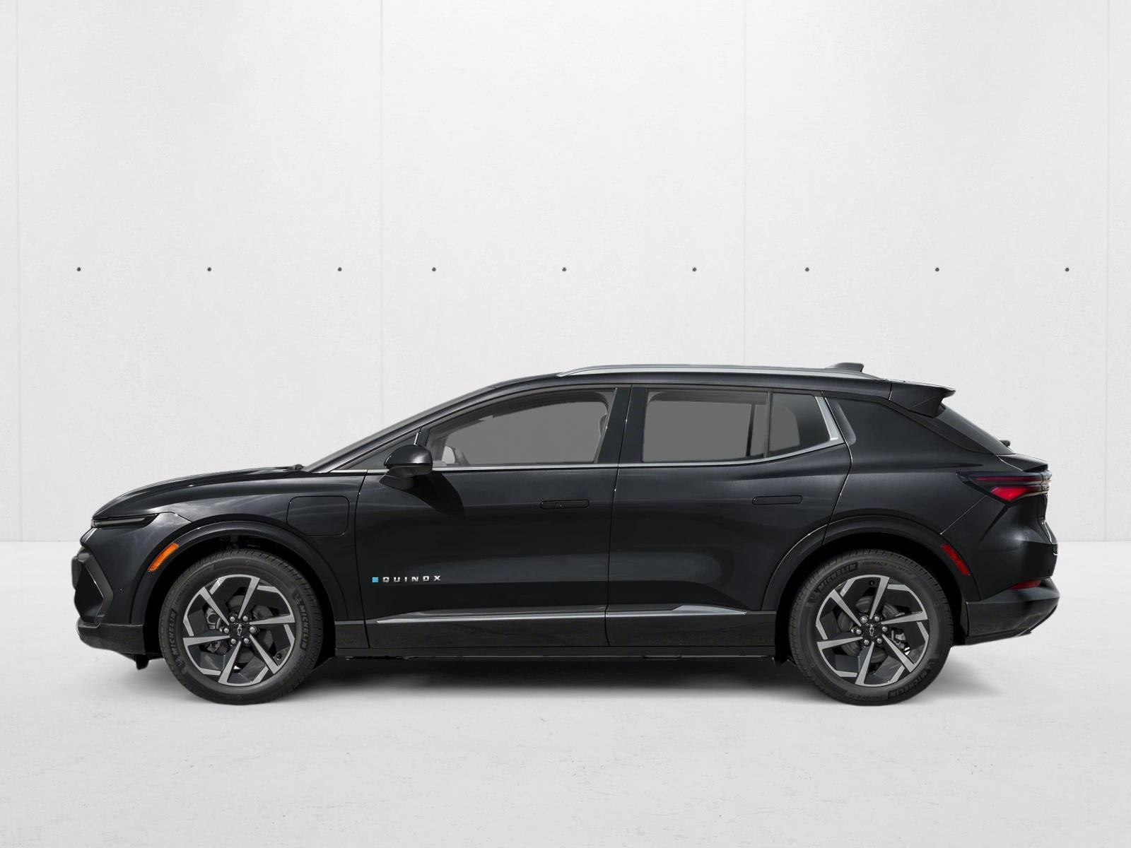 Thumbnail: 2026 Chevrolet Equinox - 2