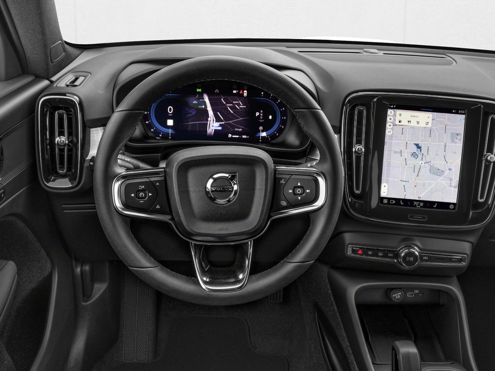 Thumbnail: 2026 Volvo XC40 - 3