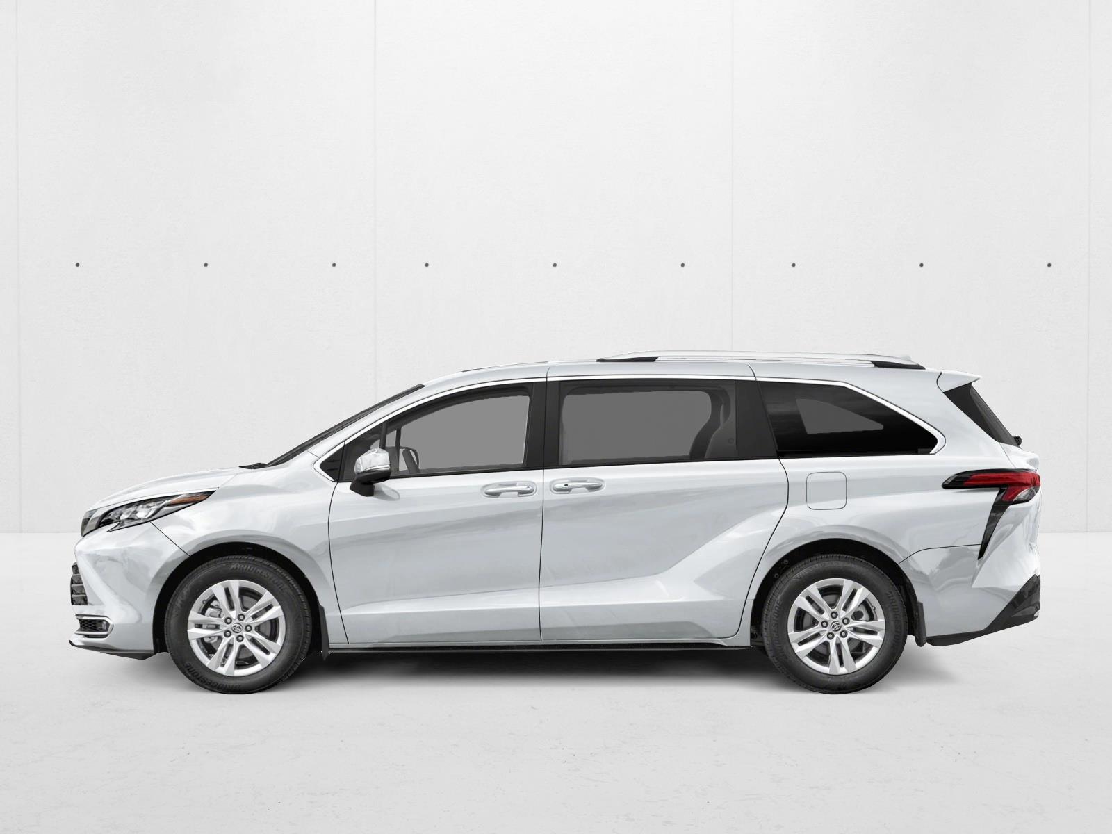 Thumbnail: 2026 Toyota Sienna - 2