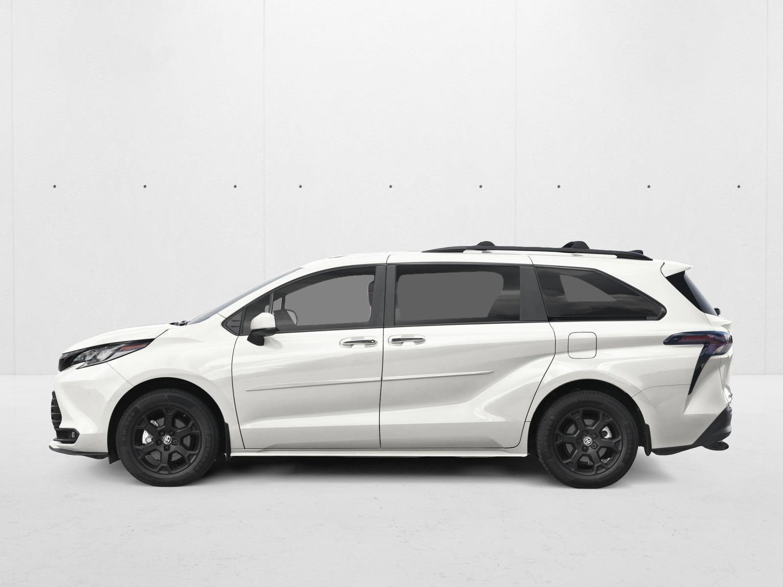 Thumbnail: 2026 Toyota Sienna - 2