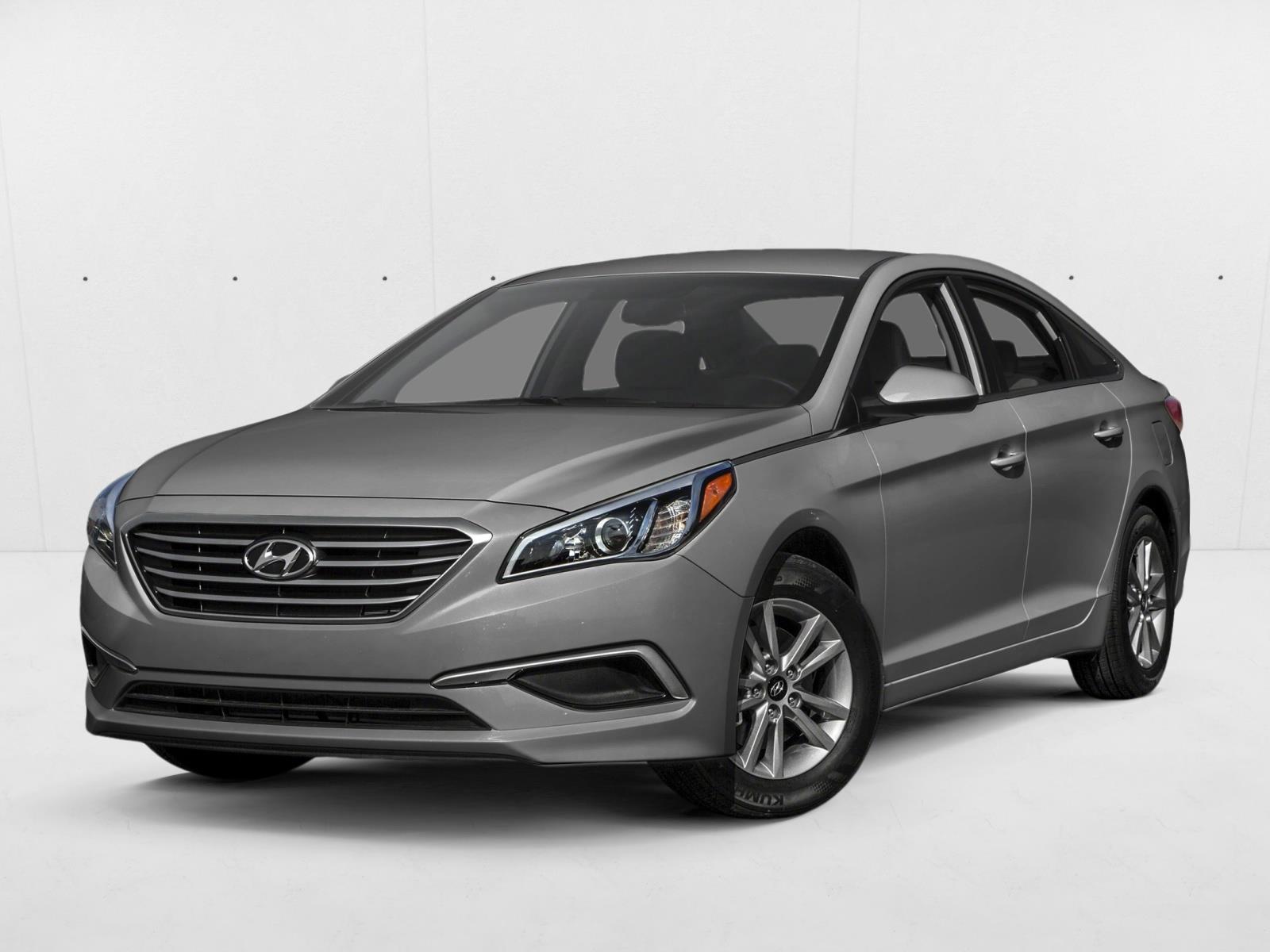 Thumbnail: 2016 Hyundai Sonata - 1