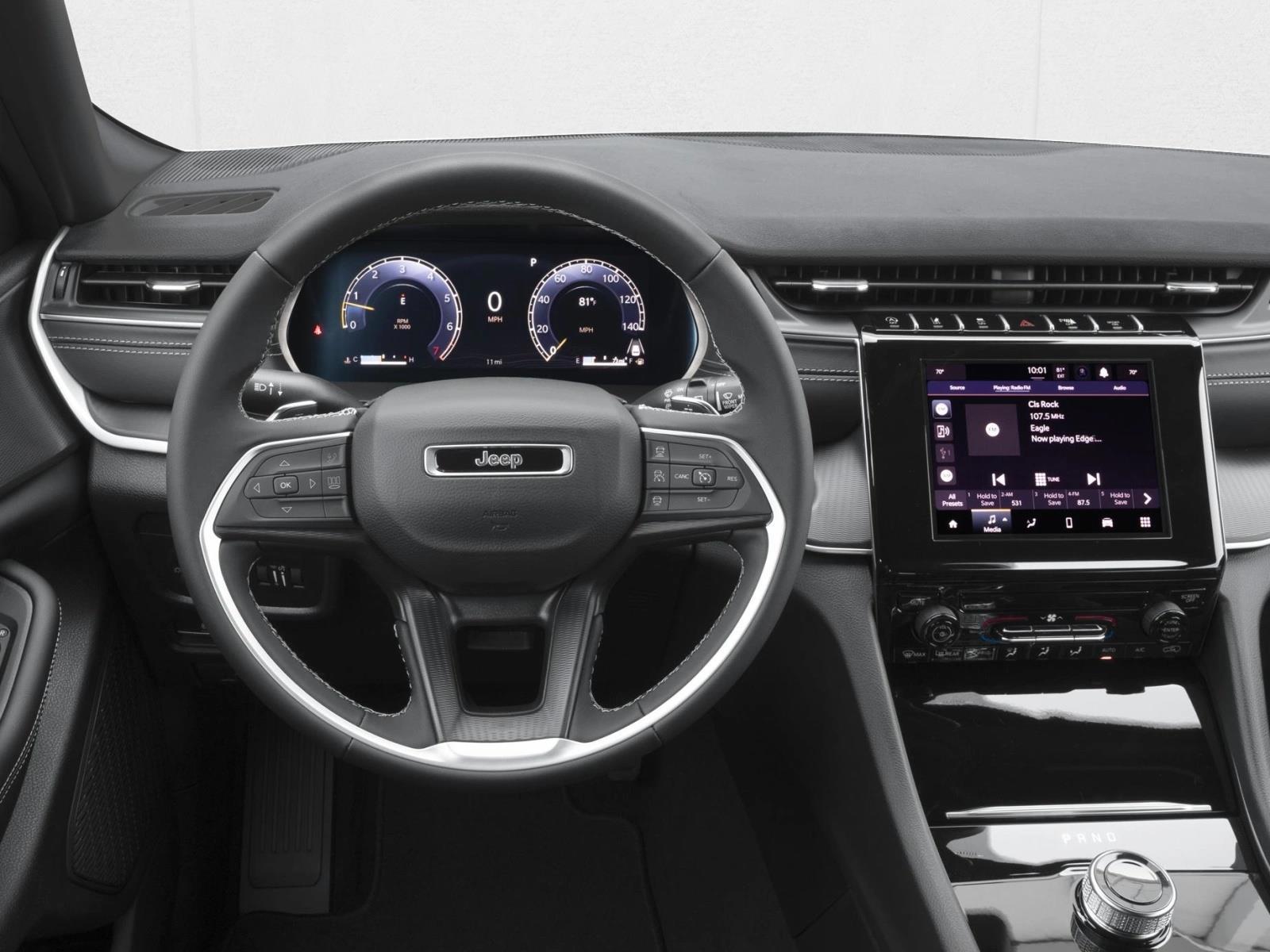 Thumbnail: 2027 Jeep Grand Cherokee L - 3
