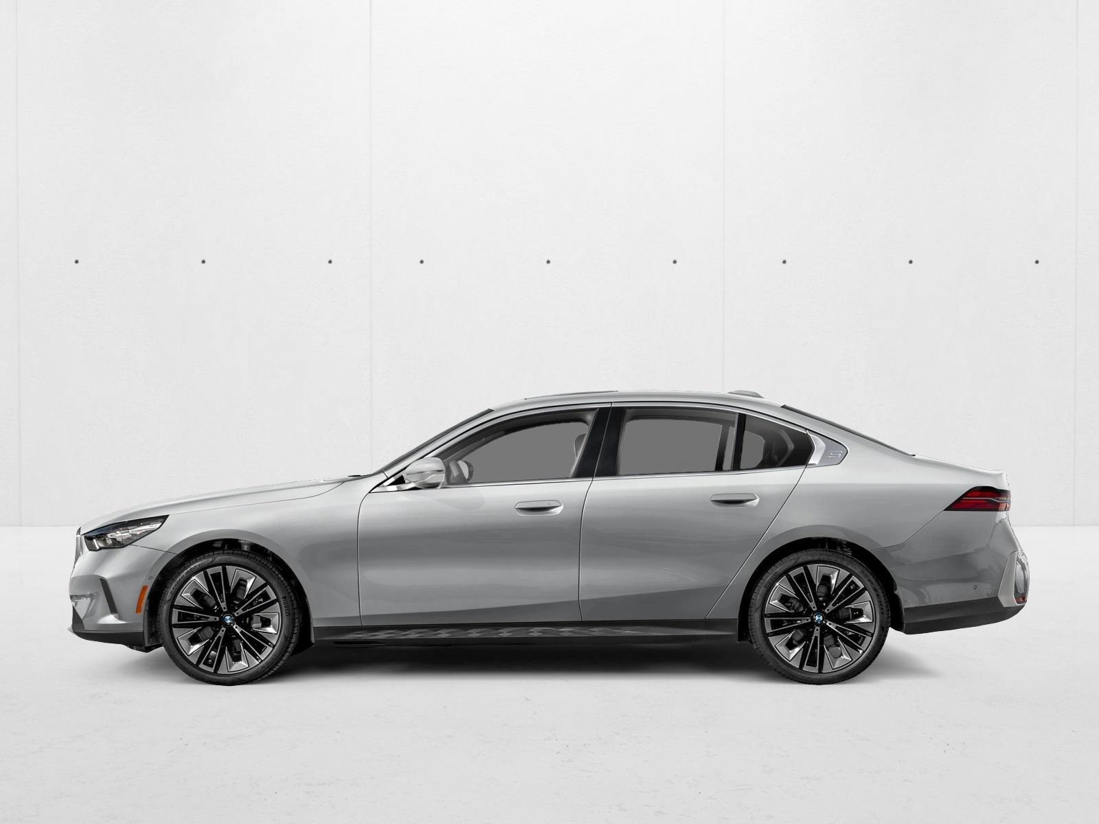 Thumbnail: 2027 BMW 5 Series - 2